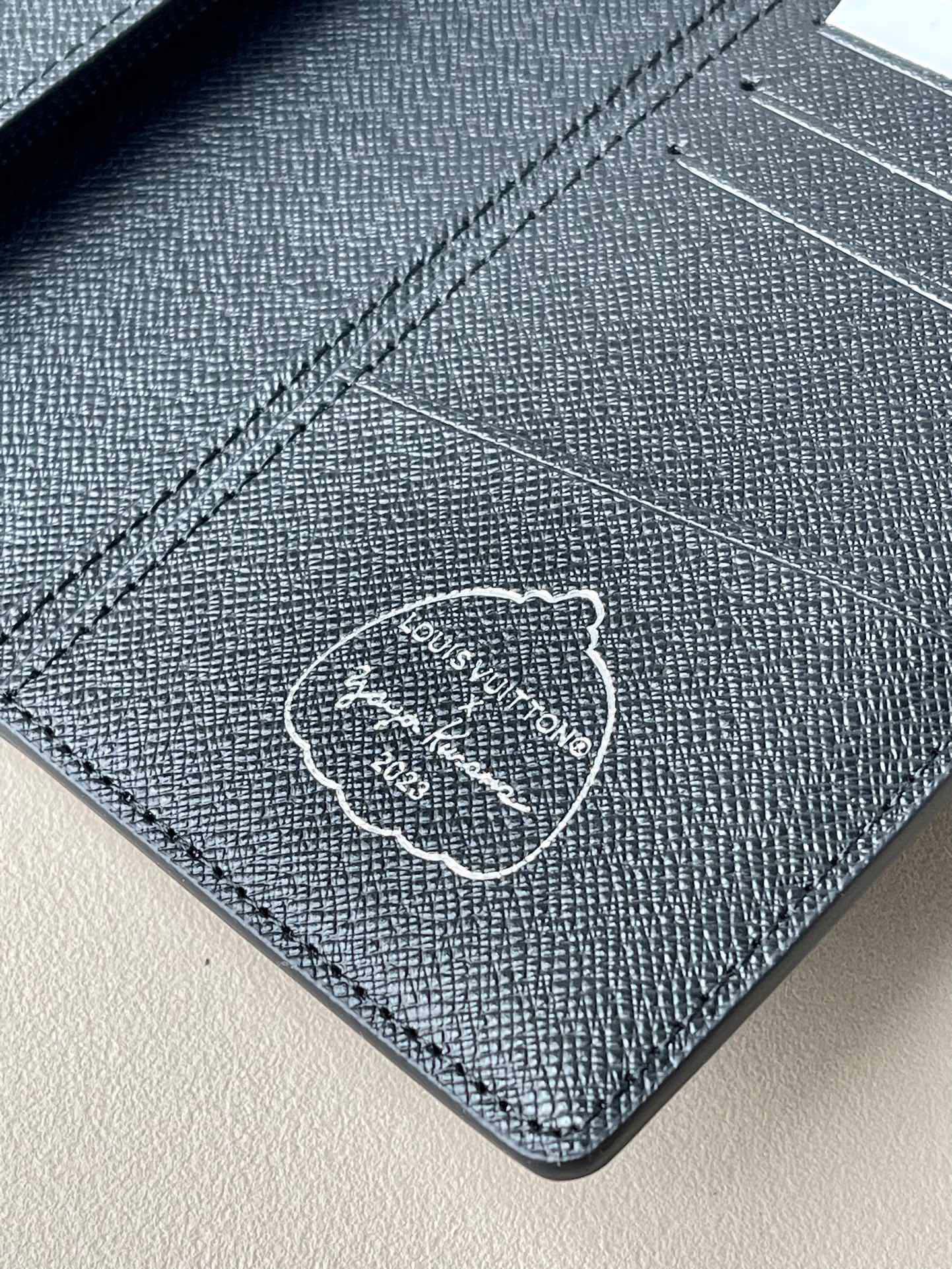 L*ouis V*uitton Top Bag