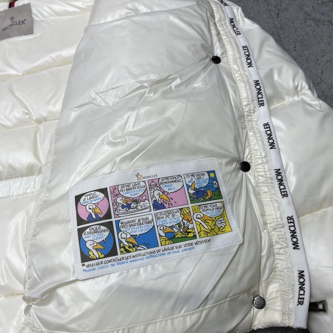 Women Jacket/Sweater Top Quality