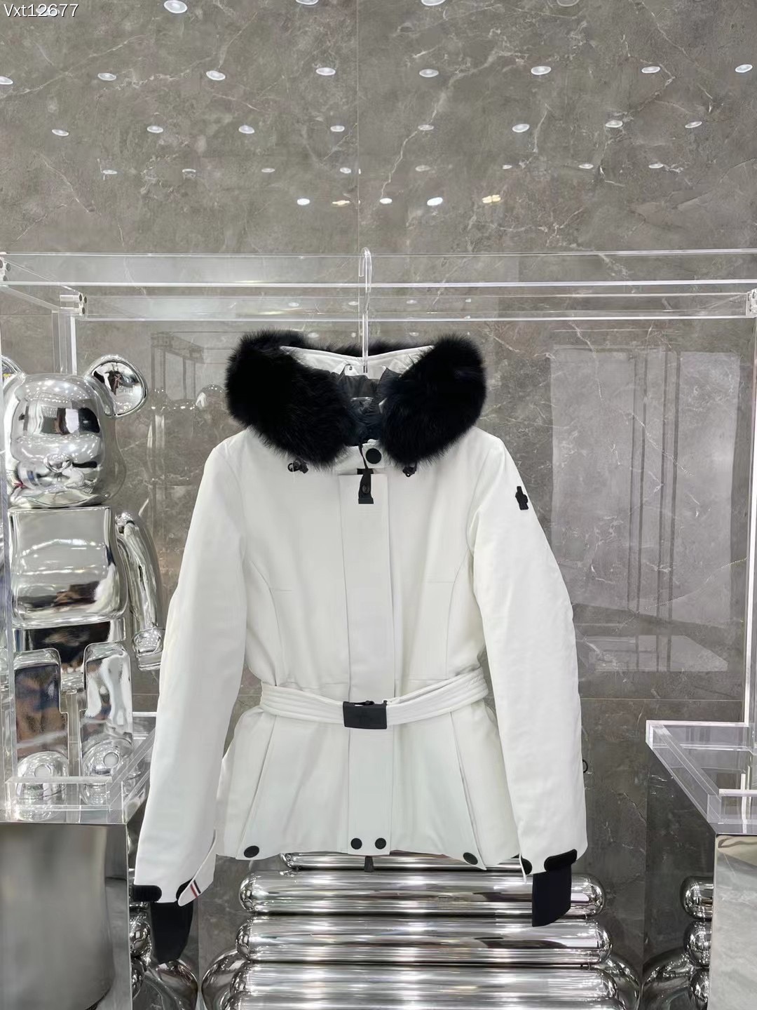 Women Jacket/Sweater Top Quality