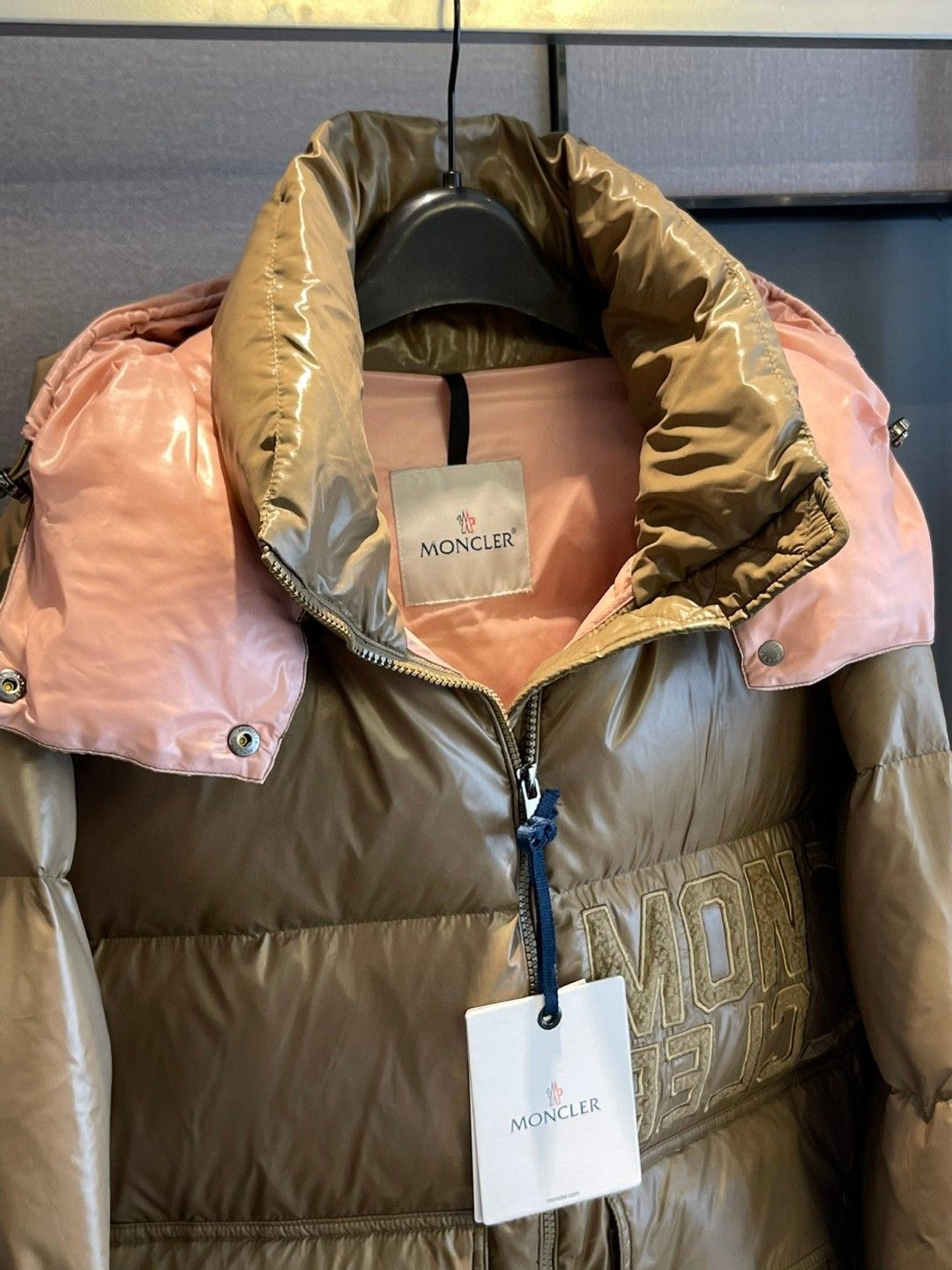 Women Jacket/Sweater Top Quality