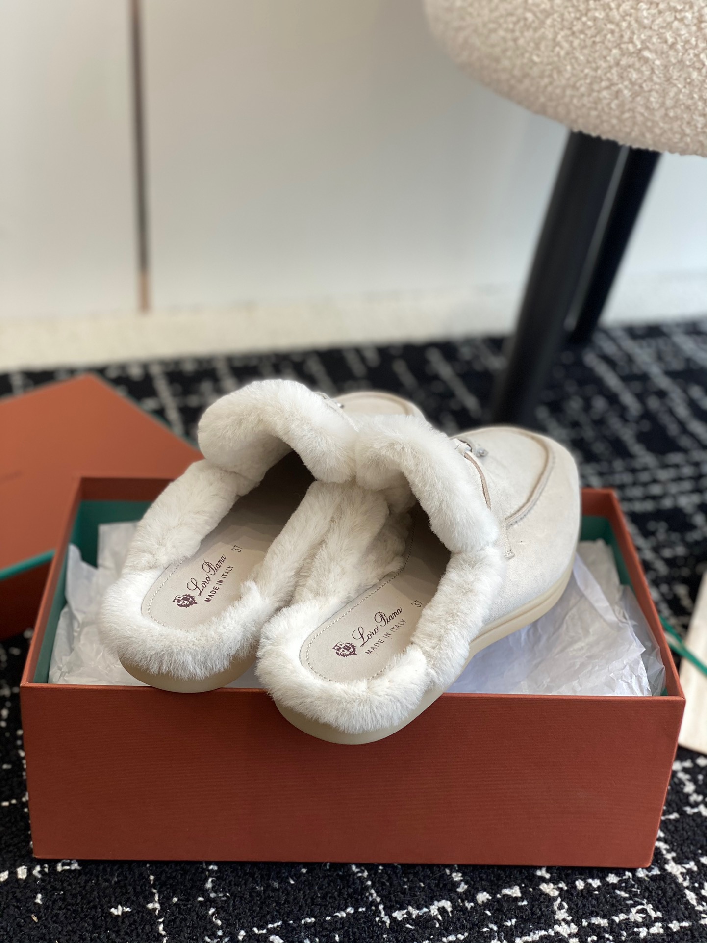 Women L*oro P*iana Top Loafer （）