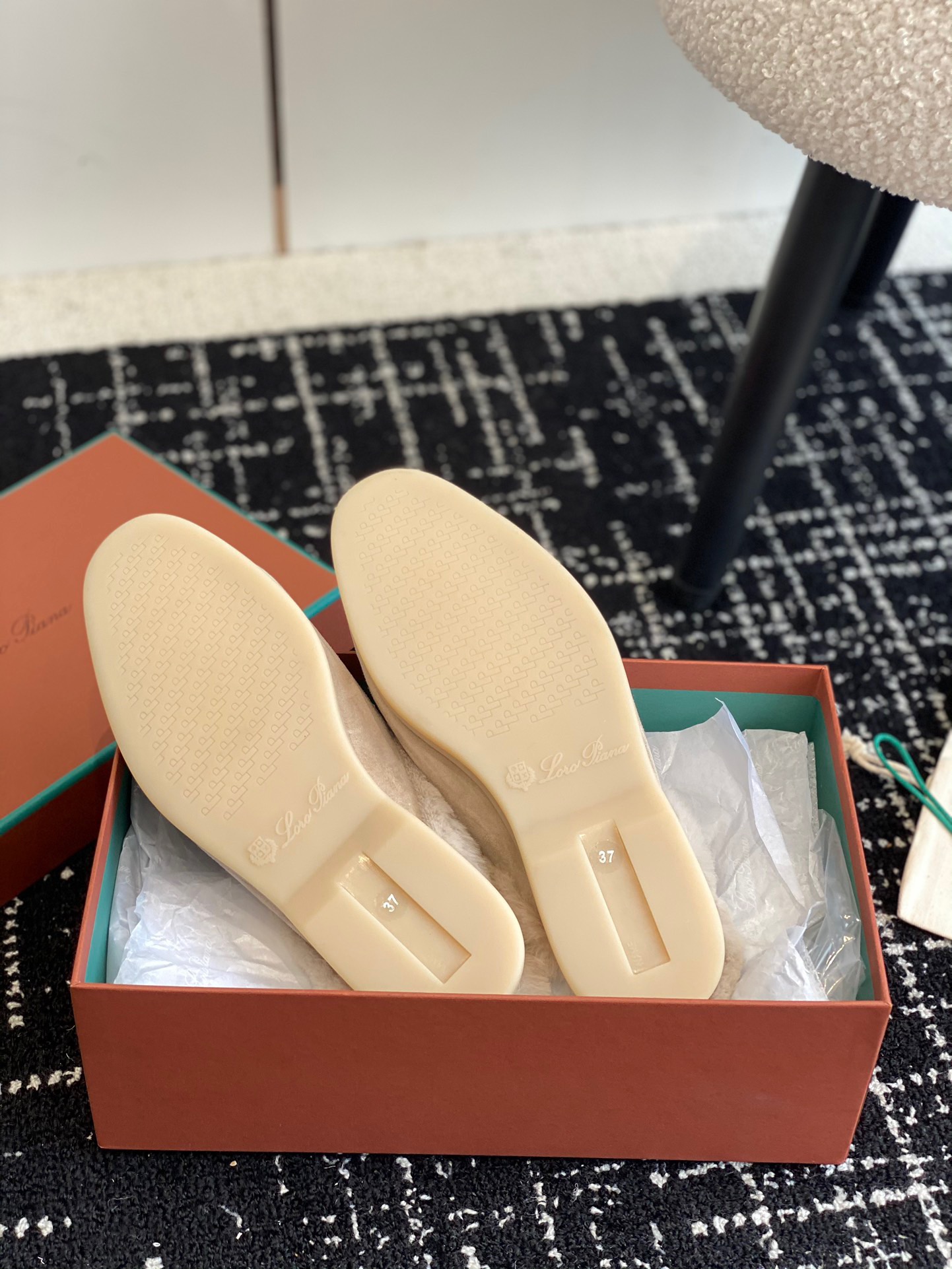 Women L*oro P*iana Top Loafer （）