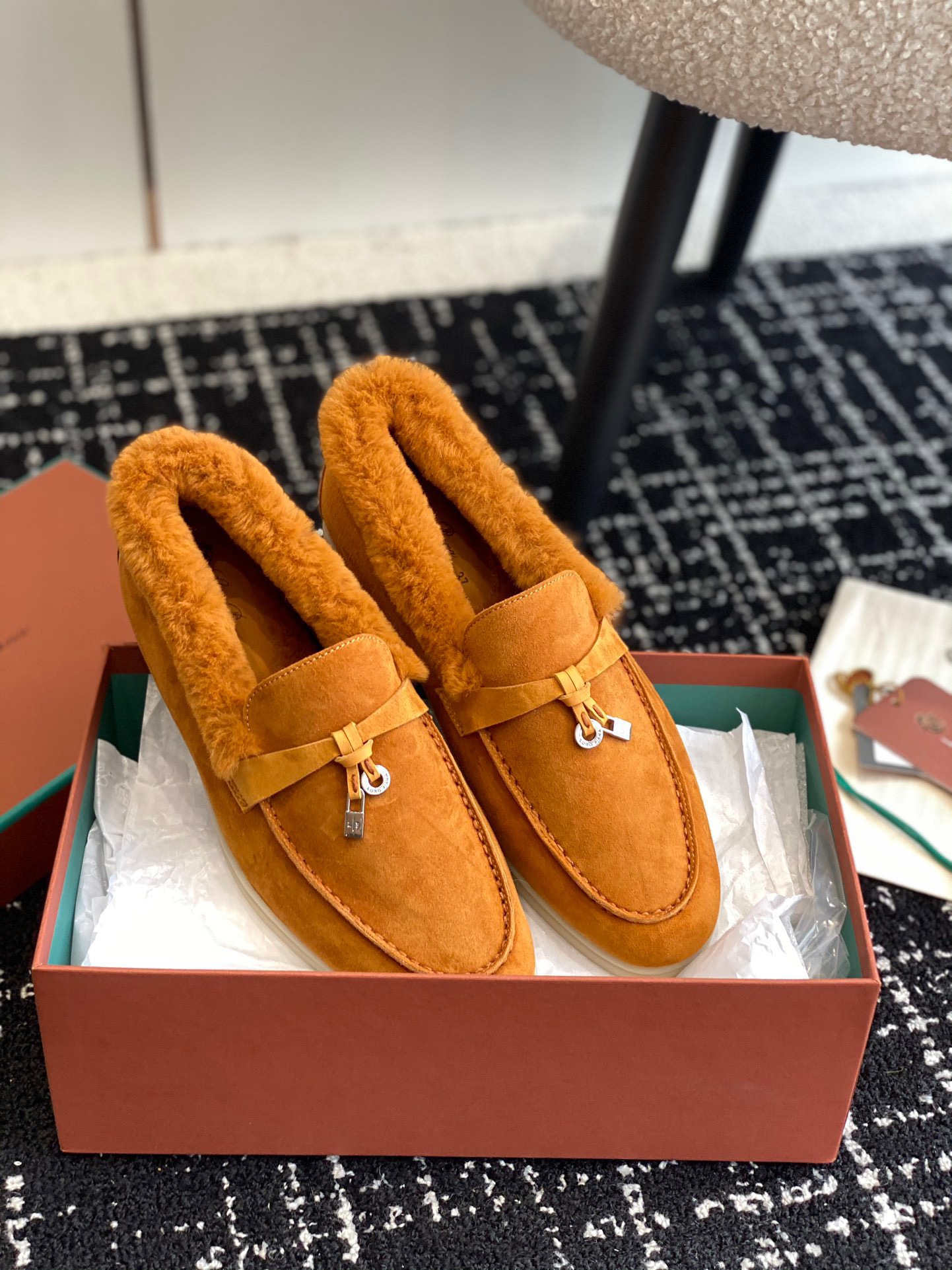 Women L*oro P*iana Top Loafer （）