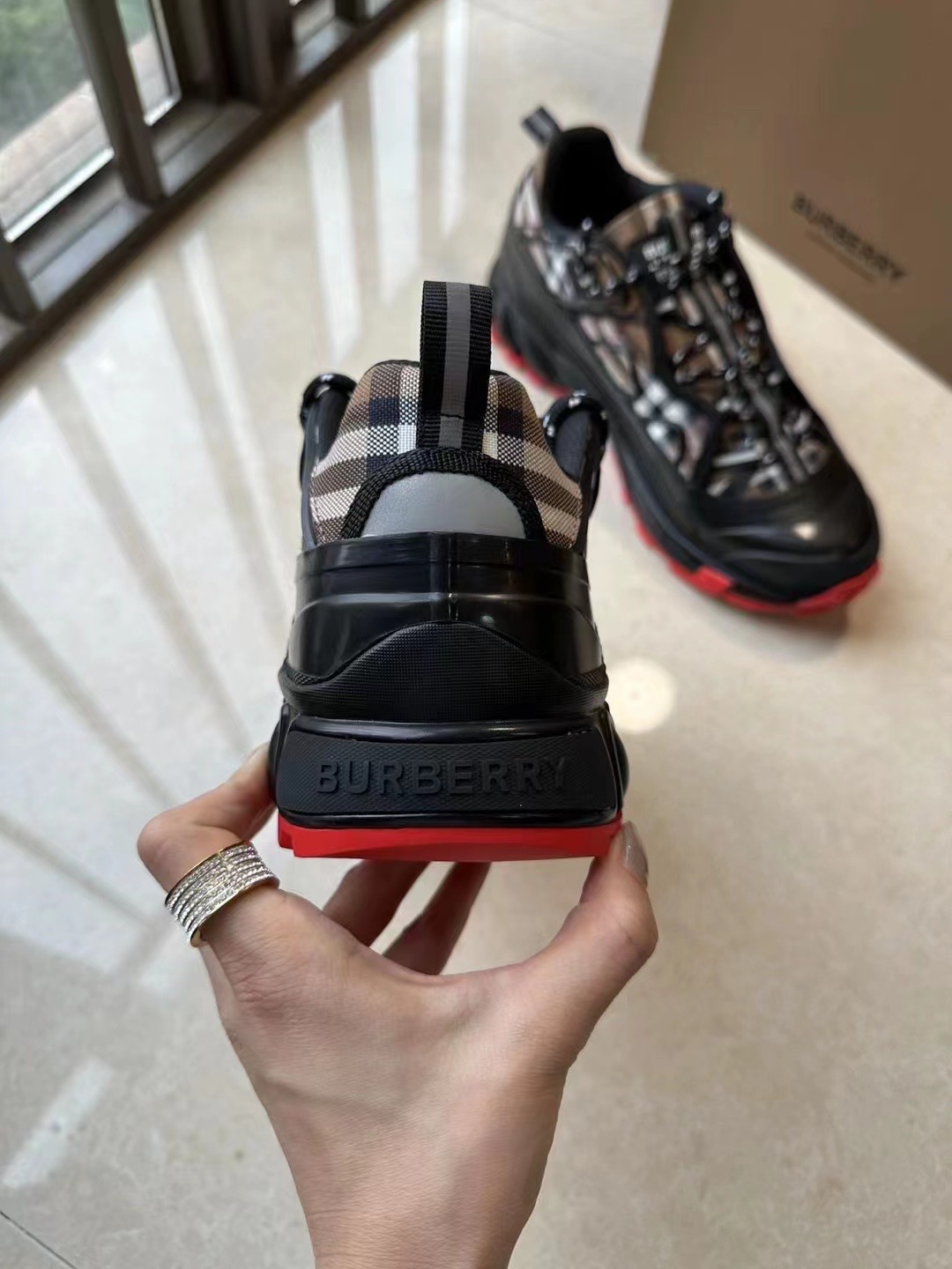 Men B*urberry Top Sneaker Maikesneakers