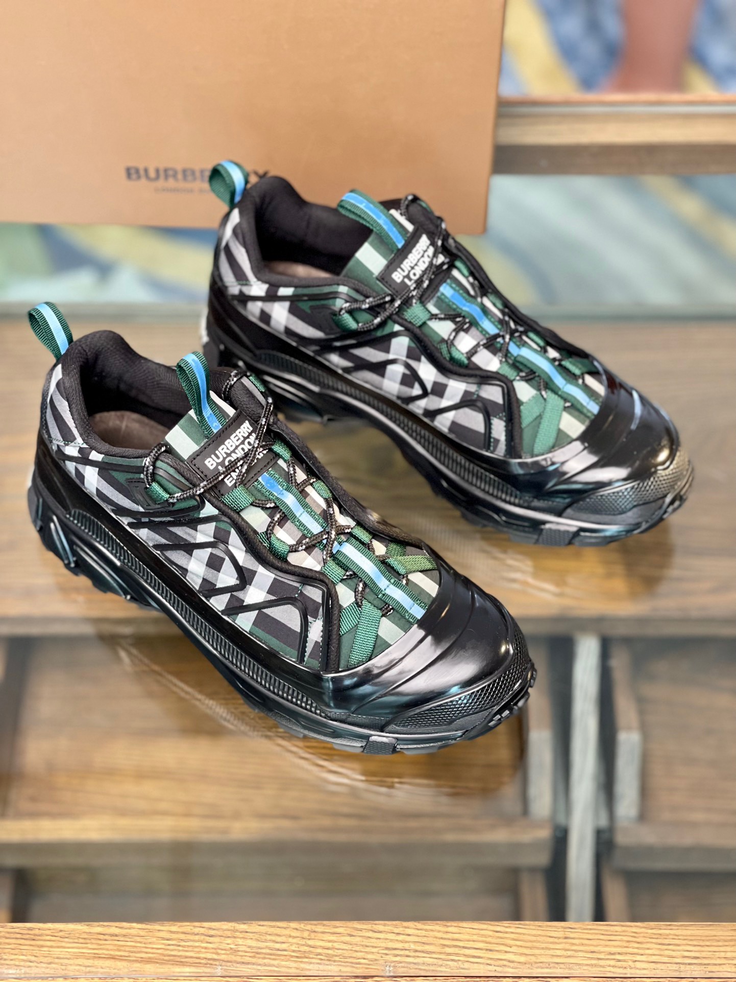 Men B*urberry Top Sneaker Maikesneakers