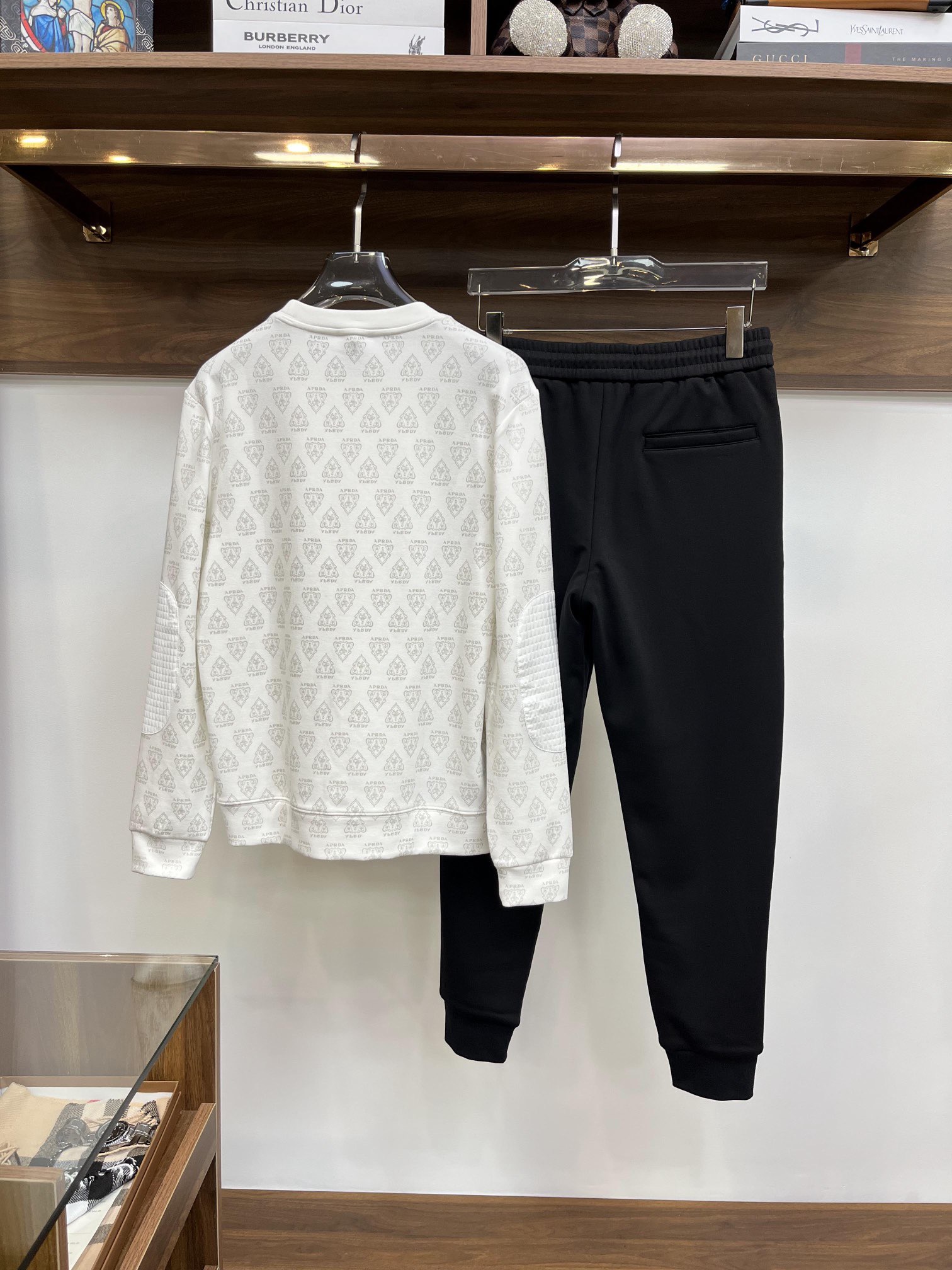 Men suits Top Quality