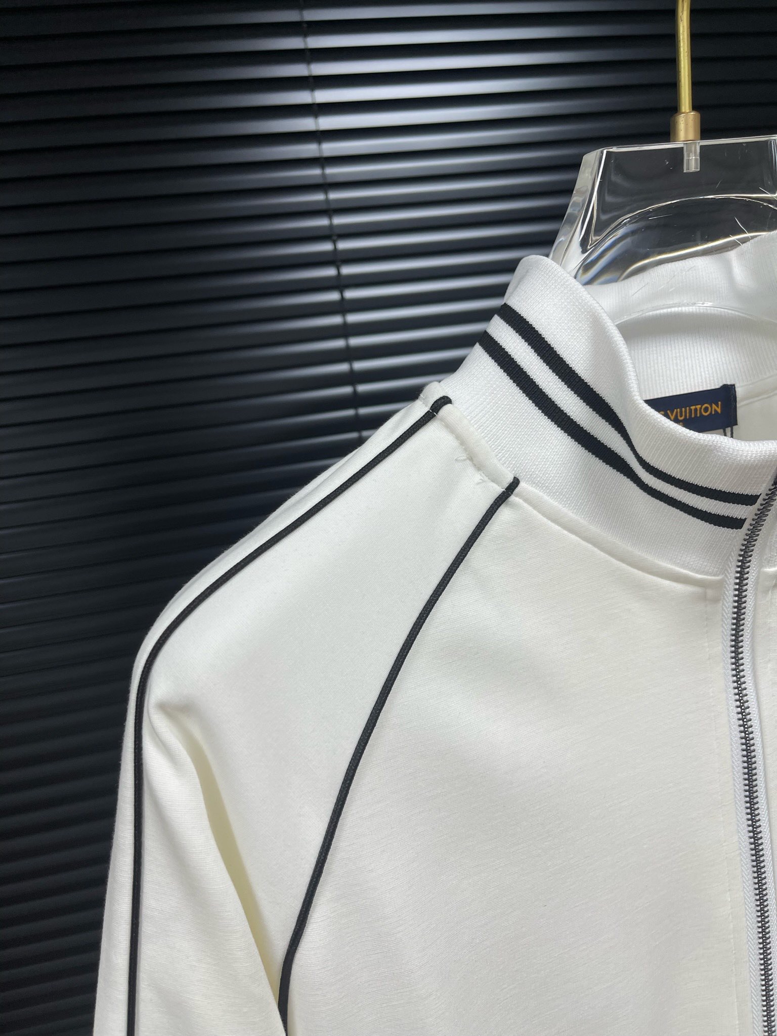 Men suits Top Quality