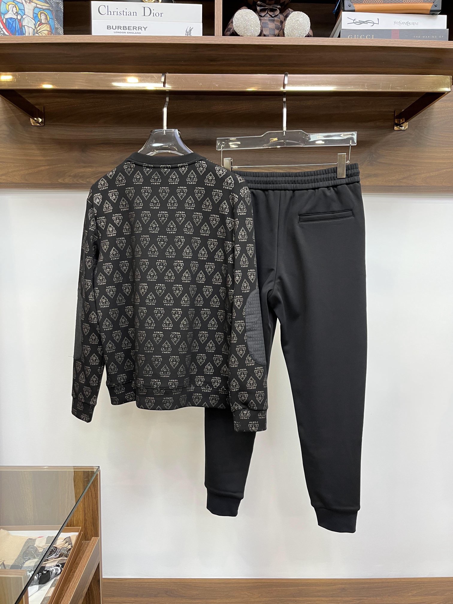 Men suits Top Quality