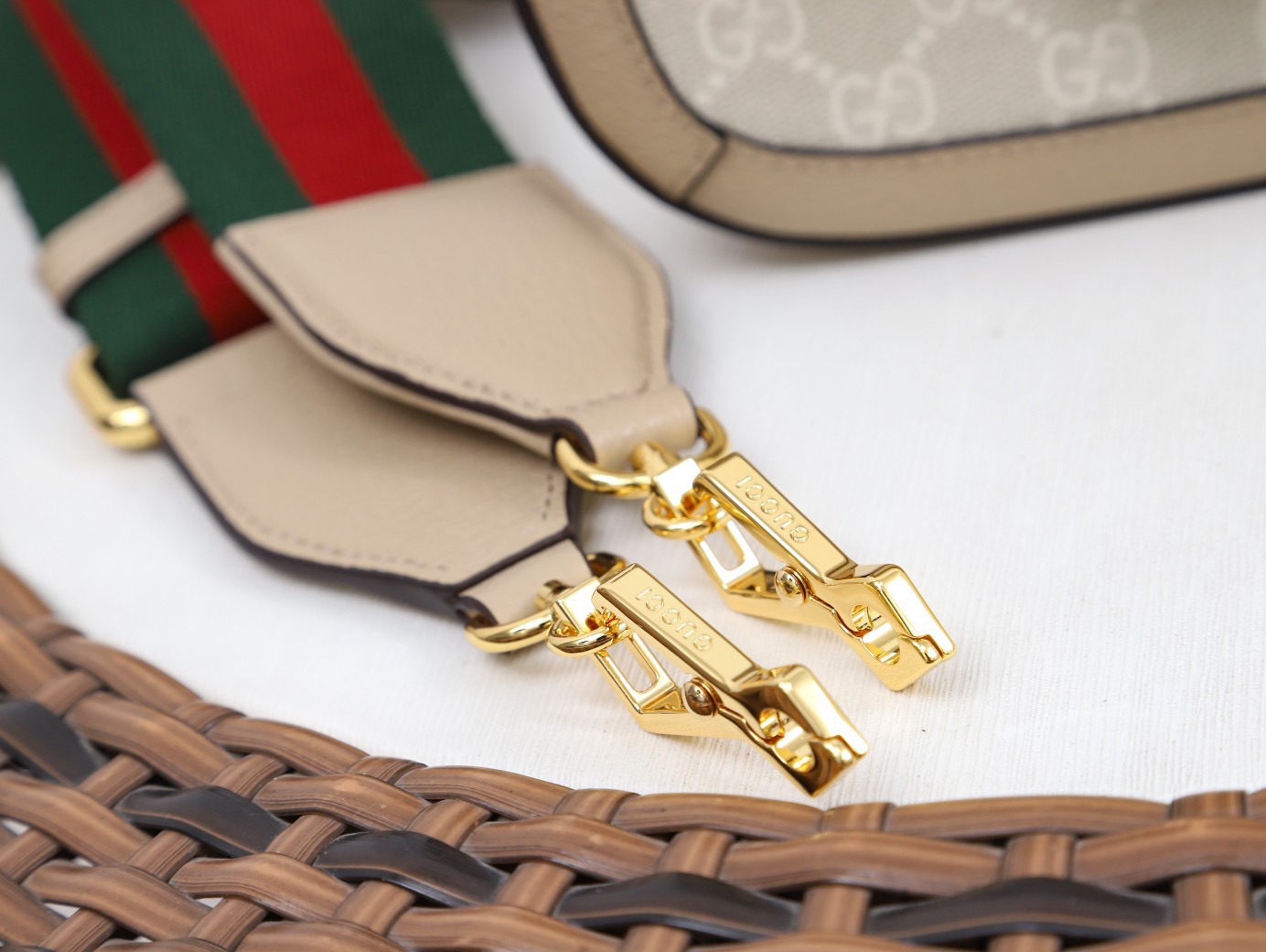 G*ucci Bag Top Quality 658574