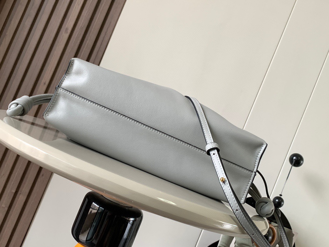 L*oewe Bag 9015 9036Top Quality