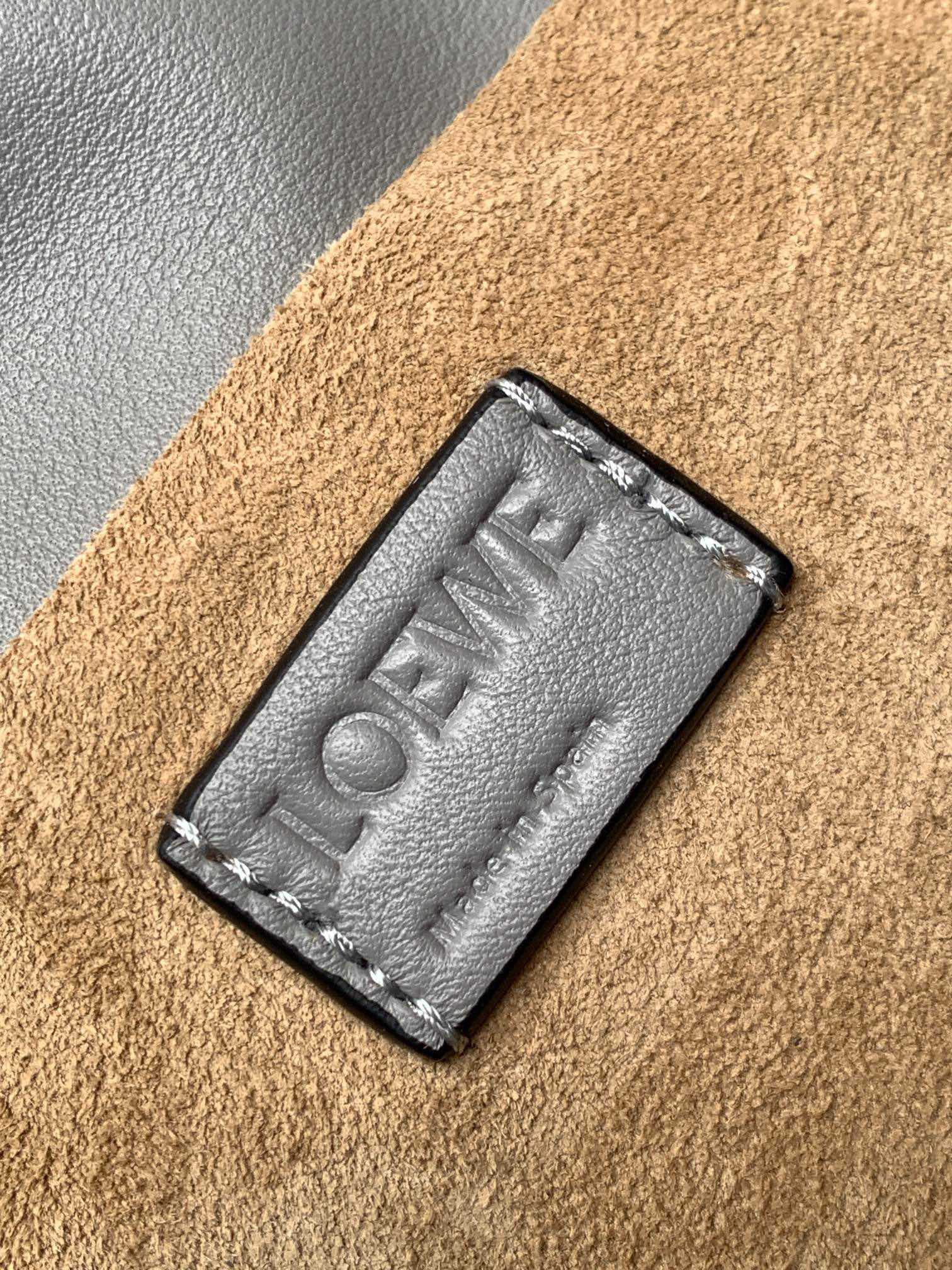 L*oewe Bag 9015 9036Top Quality