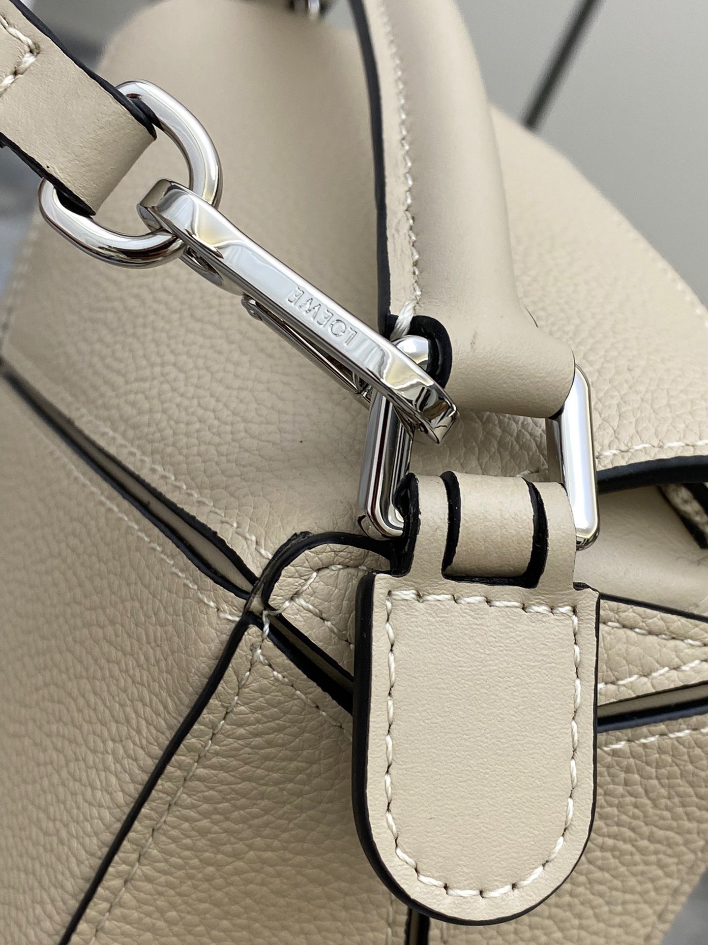 L*oewe Bag 9016 Top Quality