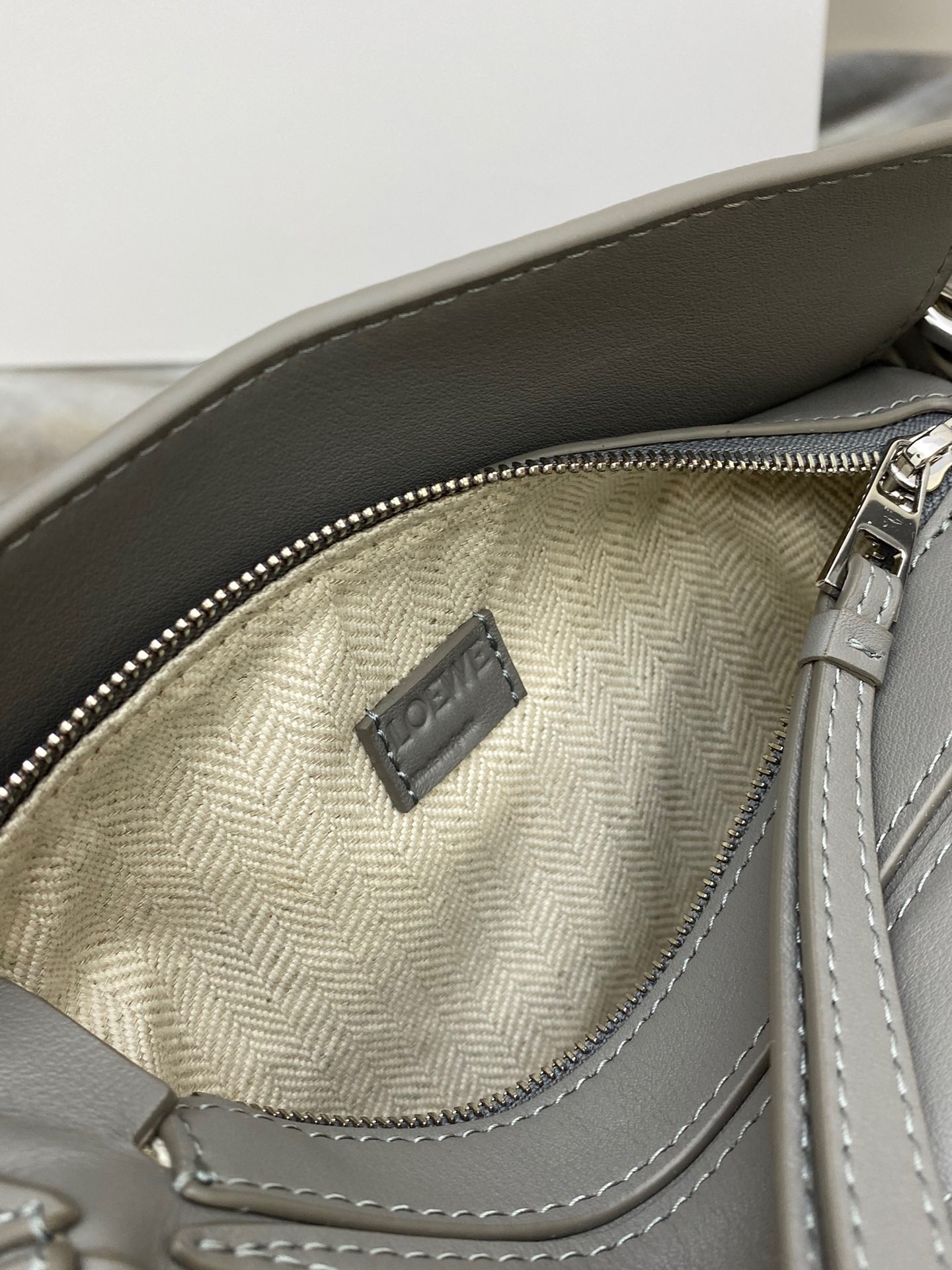 L*oewe Bag 9016 Top Quality