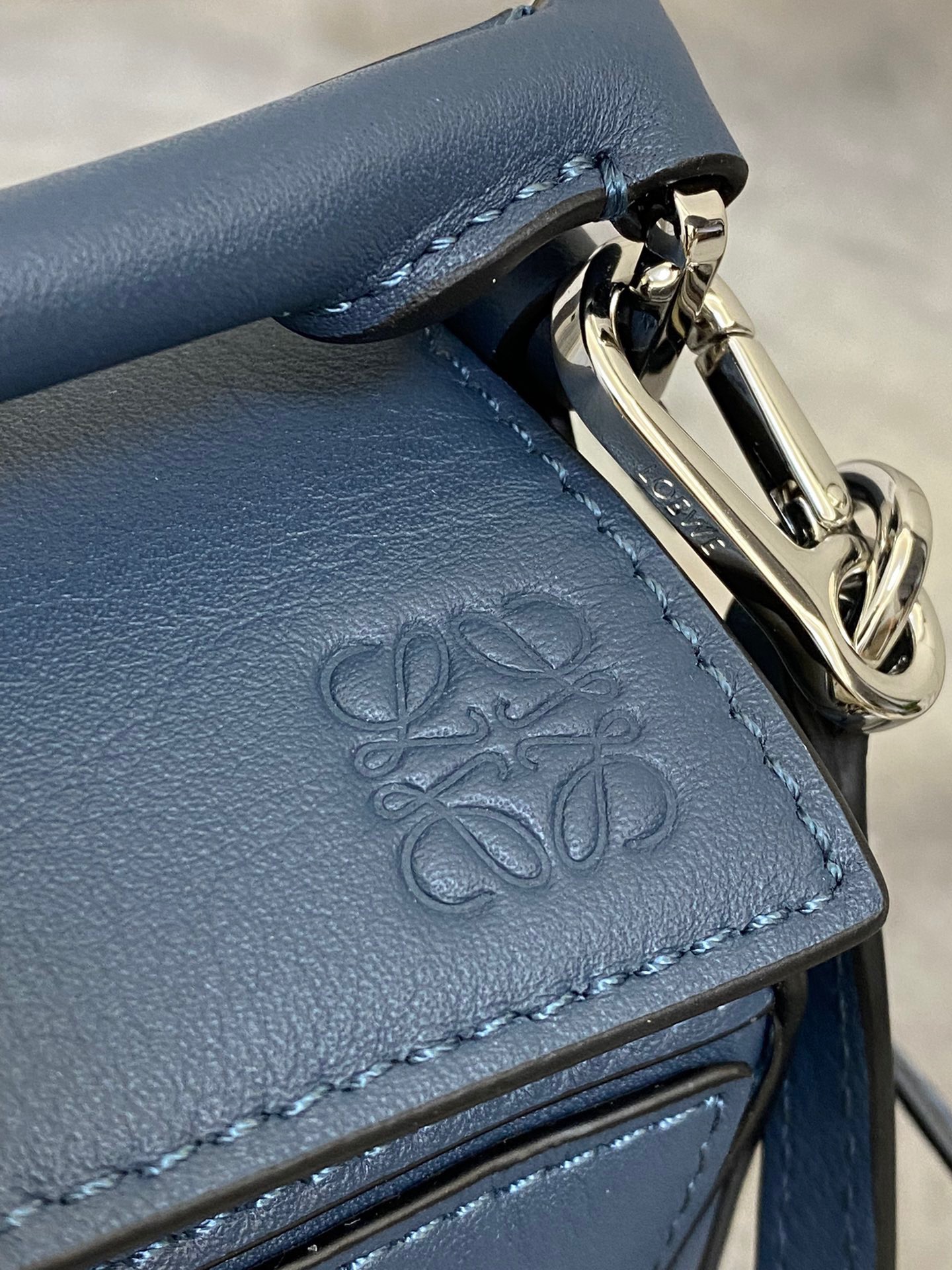 L*oewe Bag 9016 Top Quality