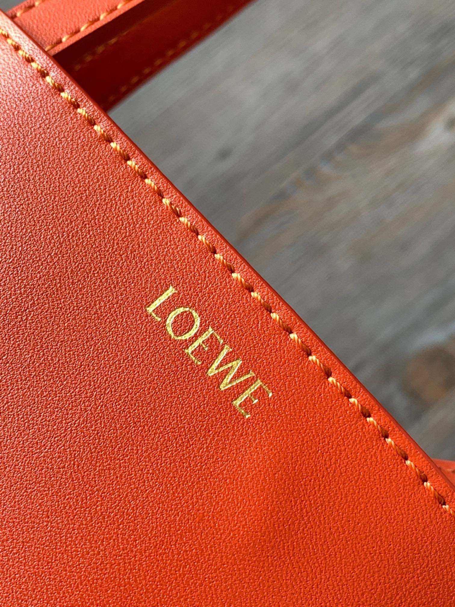 L*oewe Bag 9030 Top Quality