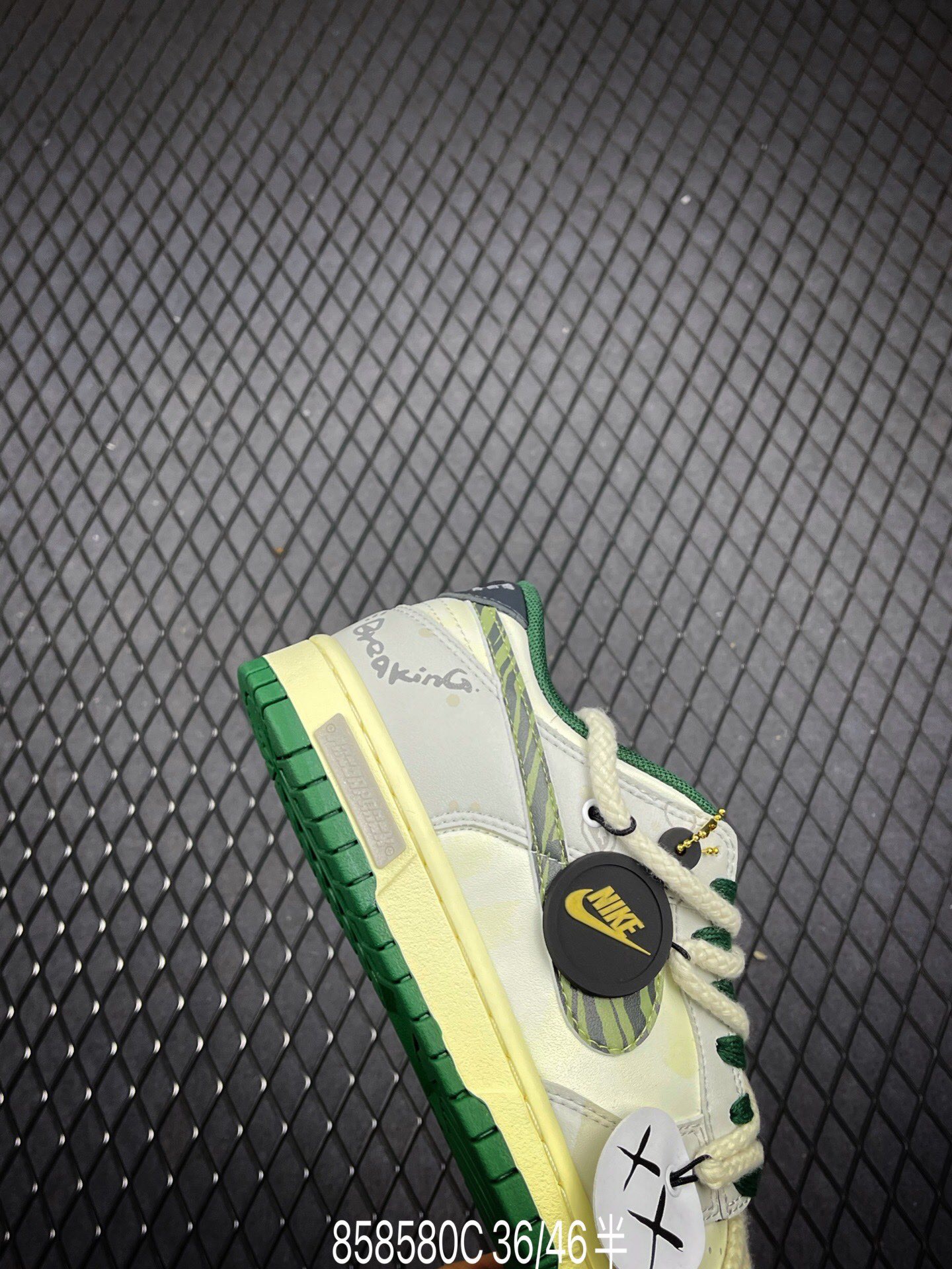 Men Wonen Top quality Nike SB Dunk Low