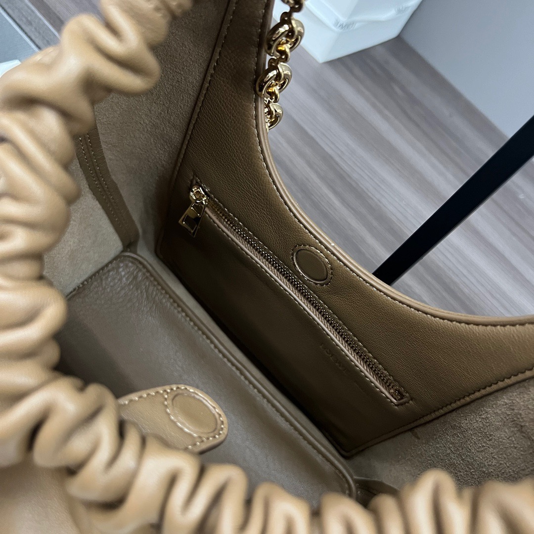 L*oewe Bag 652329 Top Quality