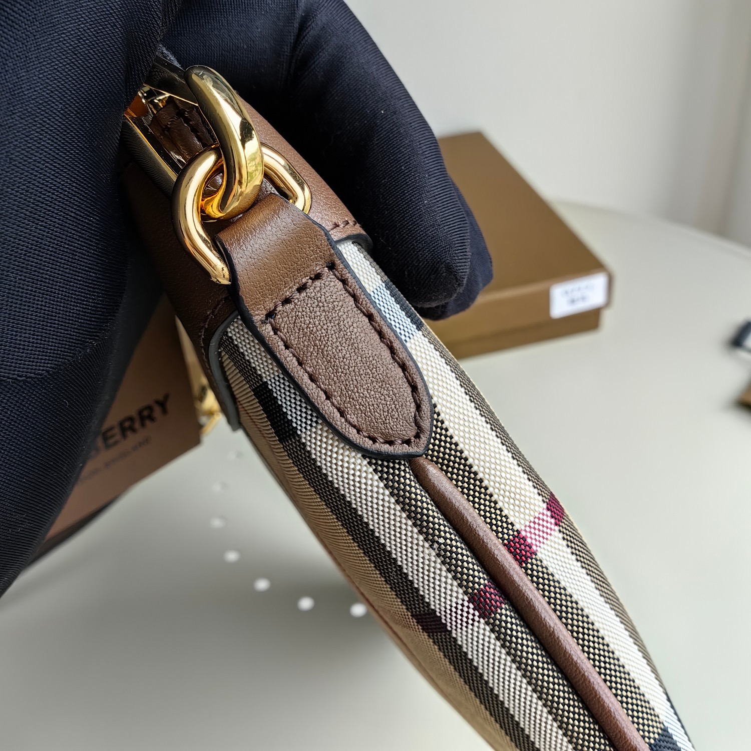 B*urberry Bag Top Quality