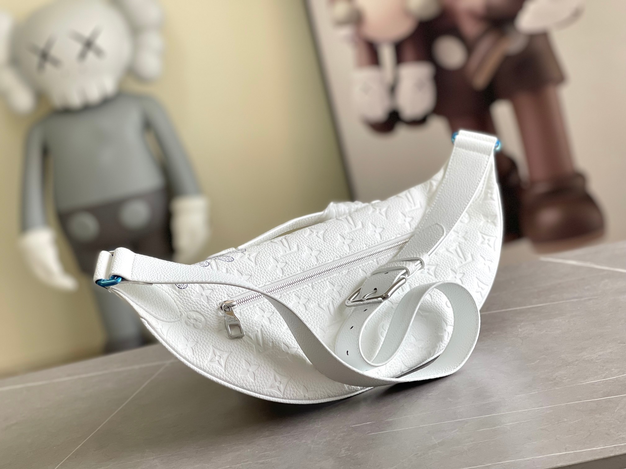 L*ouis V*uitton Top Bag