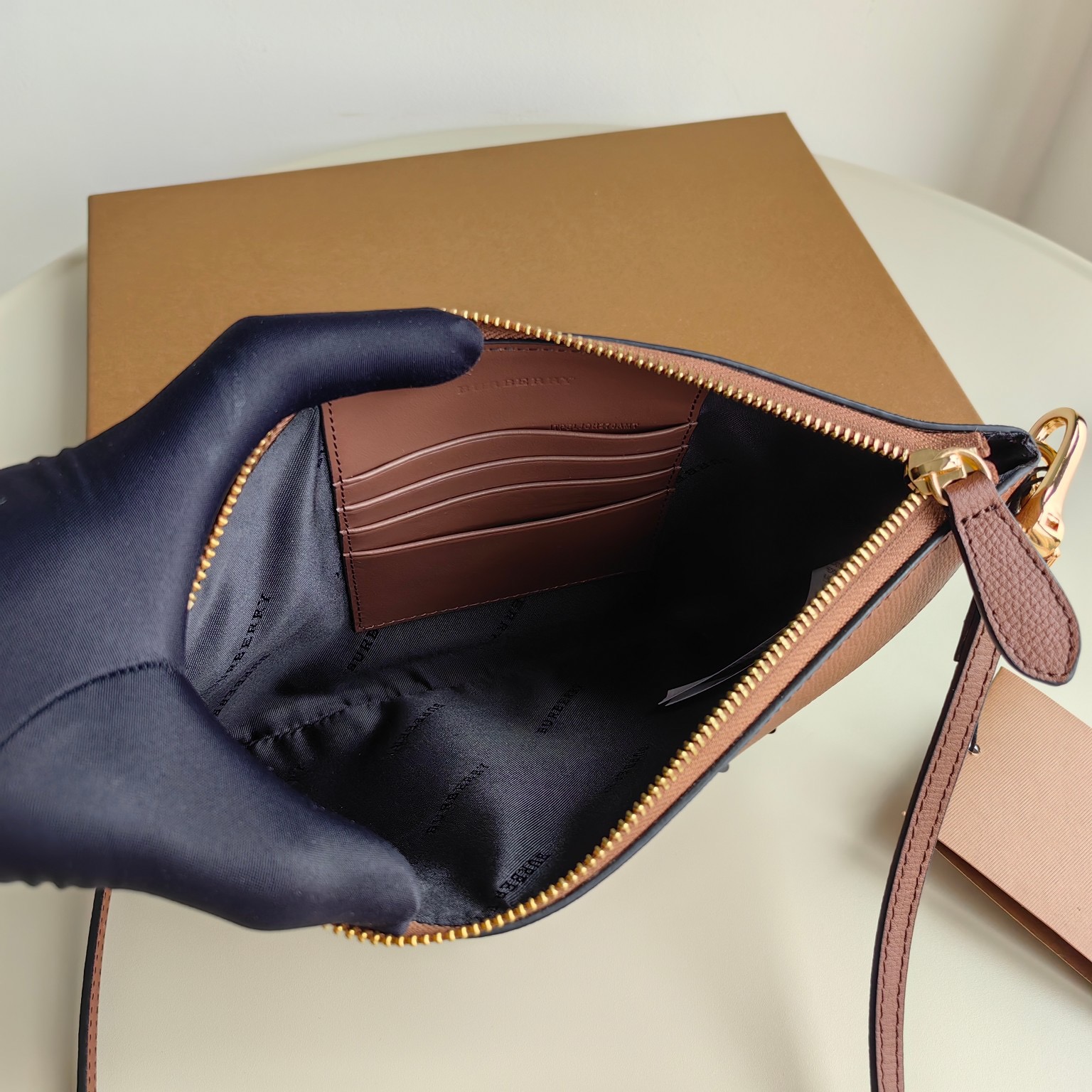 B*urberry Bag Top Quality