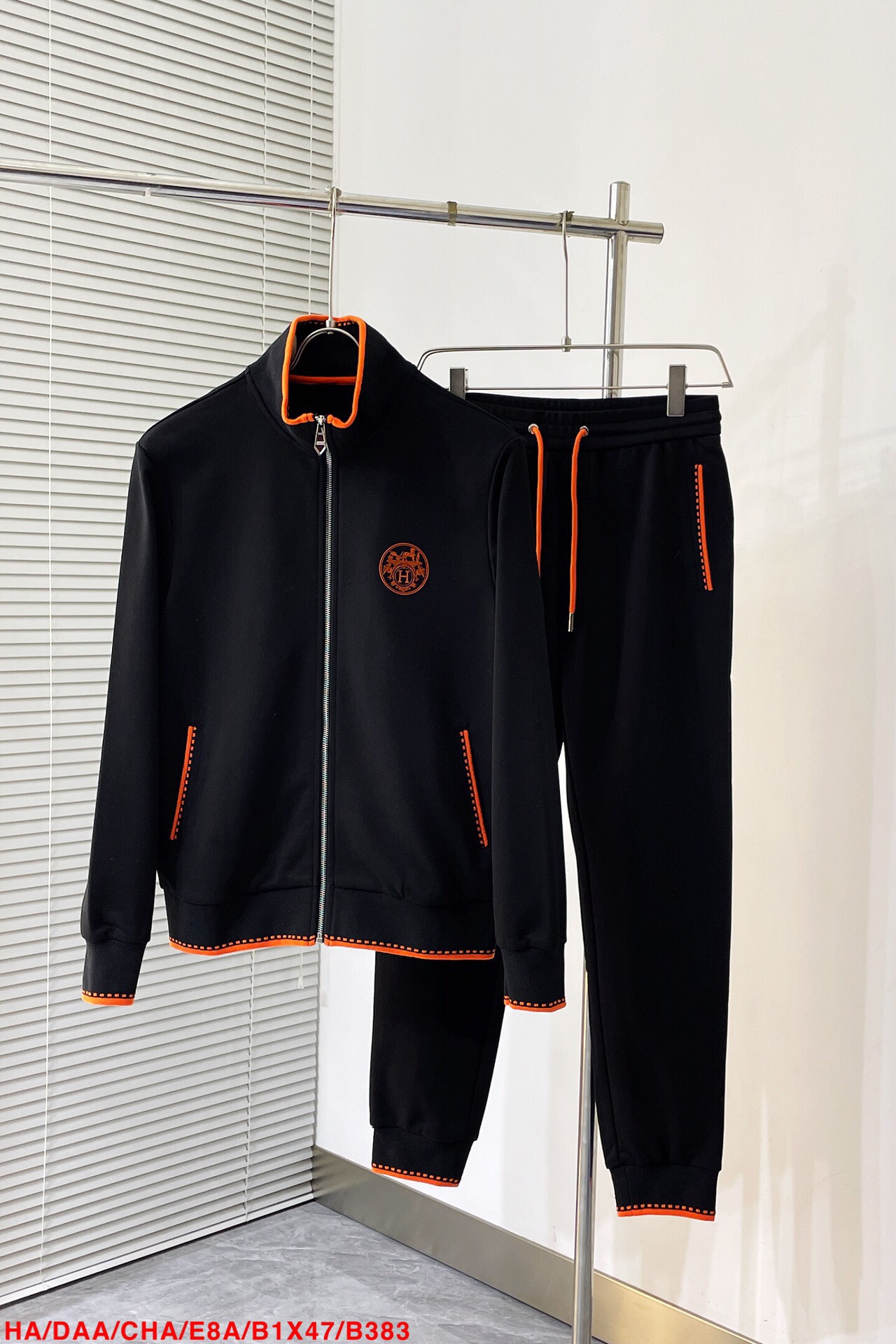 Men suits Top Quality