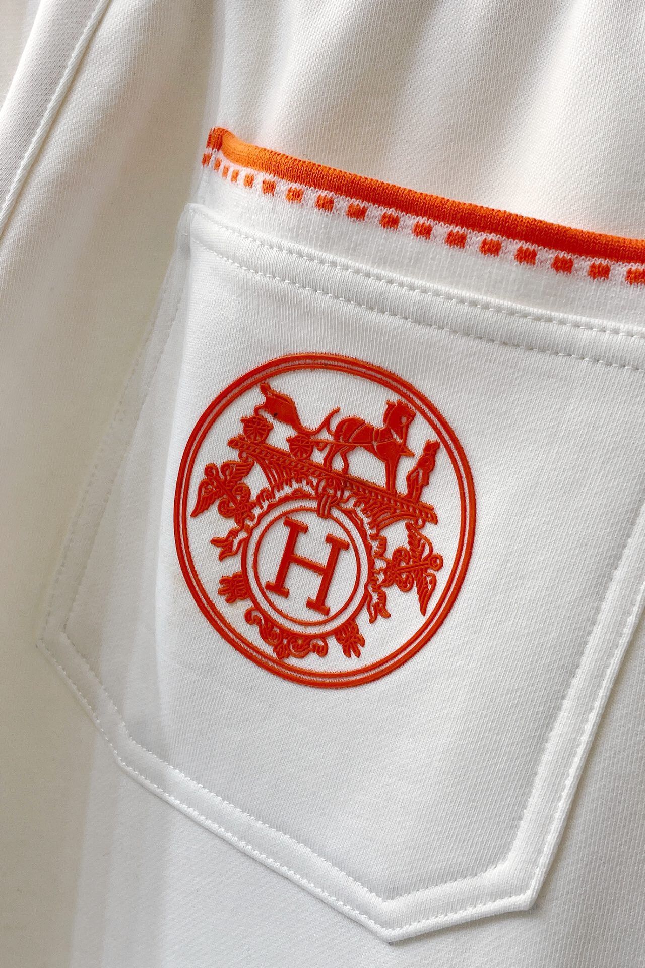 Men suits Top Quality