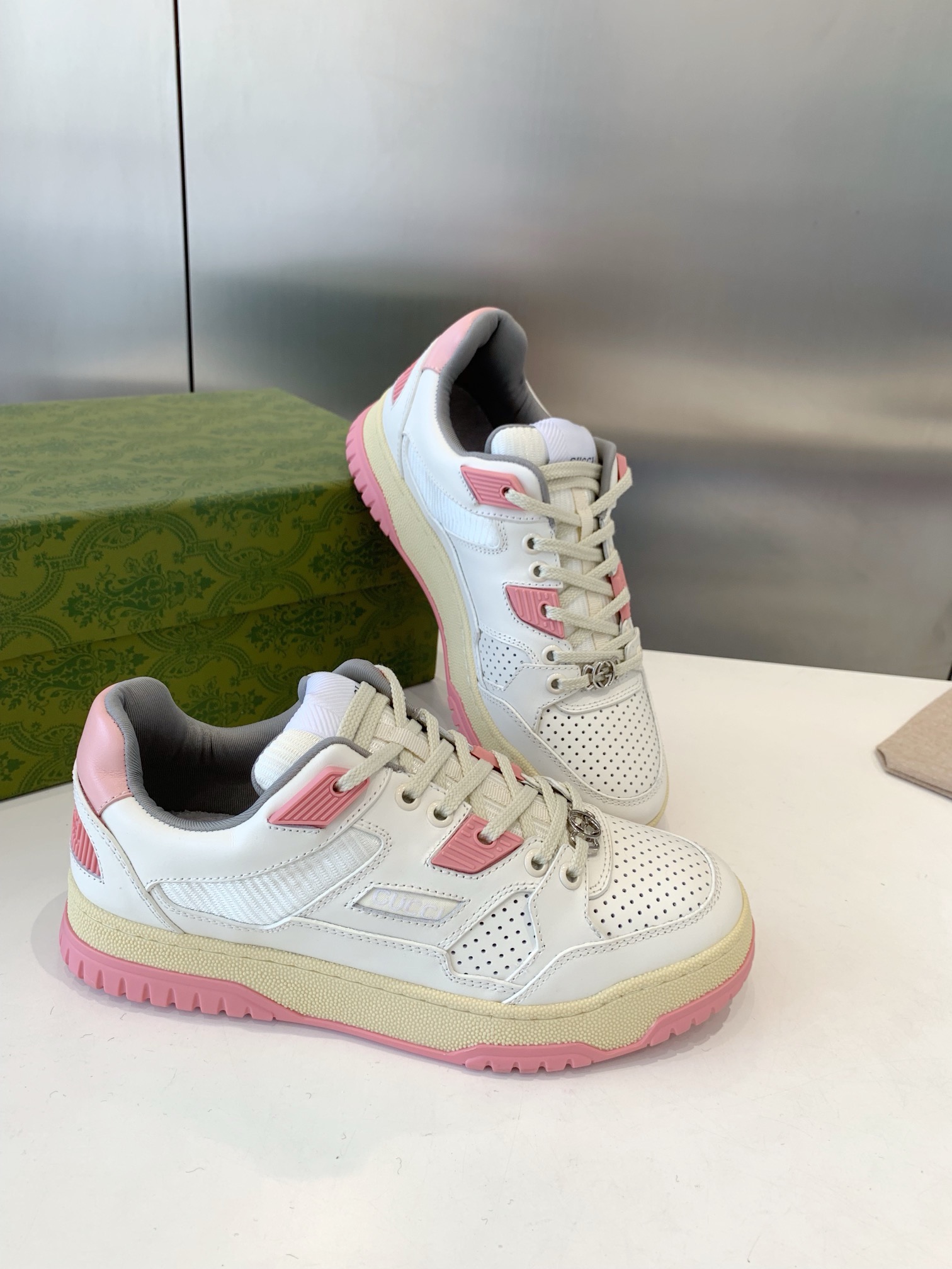 Women G*ucci Top Sneaker