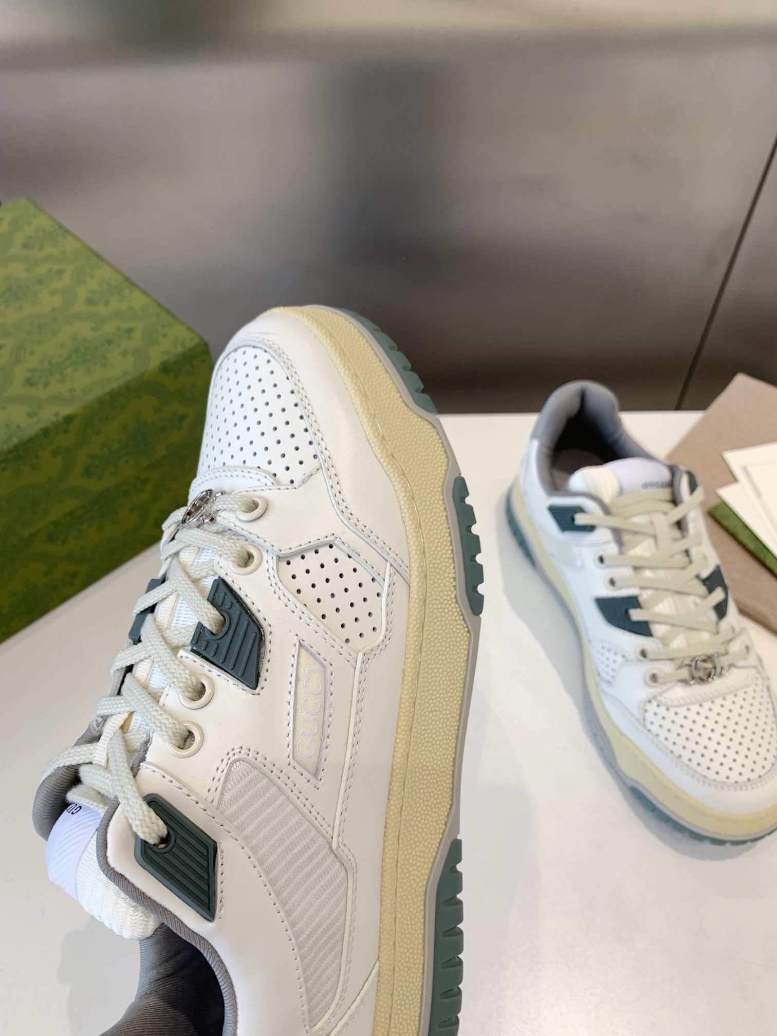 Women G*ucci Top Sneaker