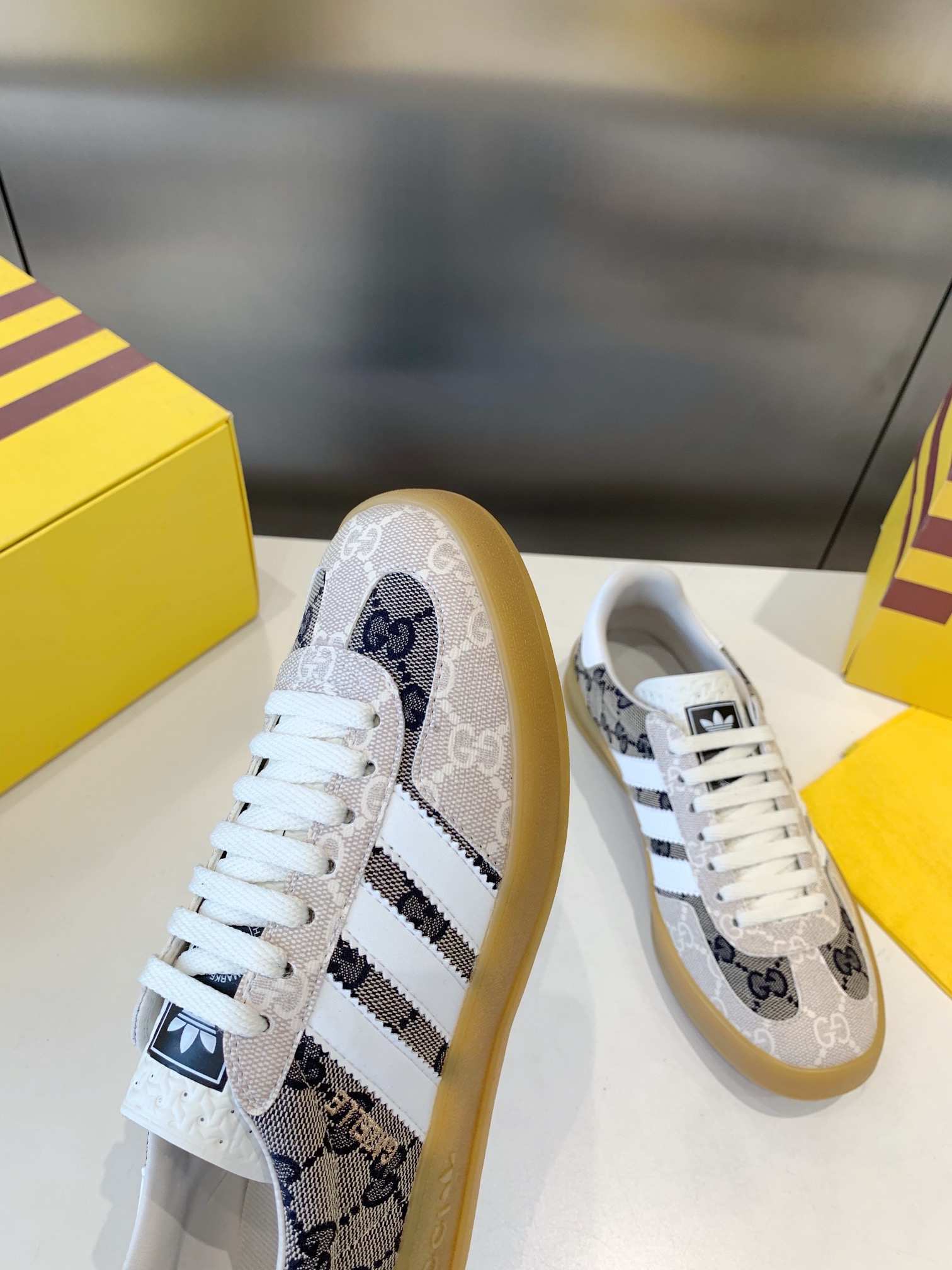 Men Women G*ucci Top Sneaker