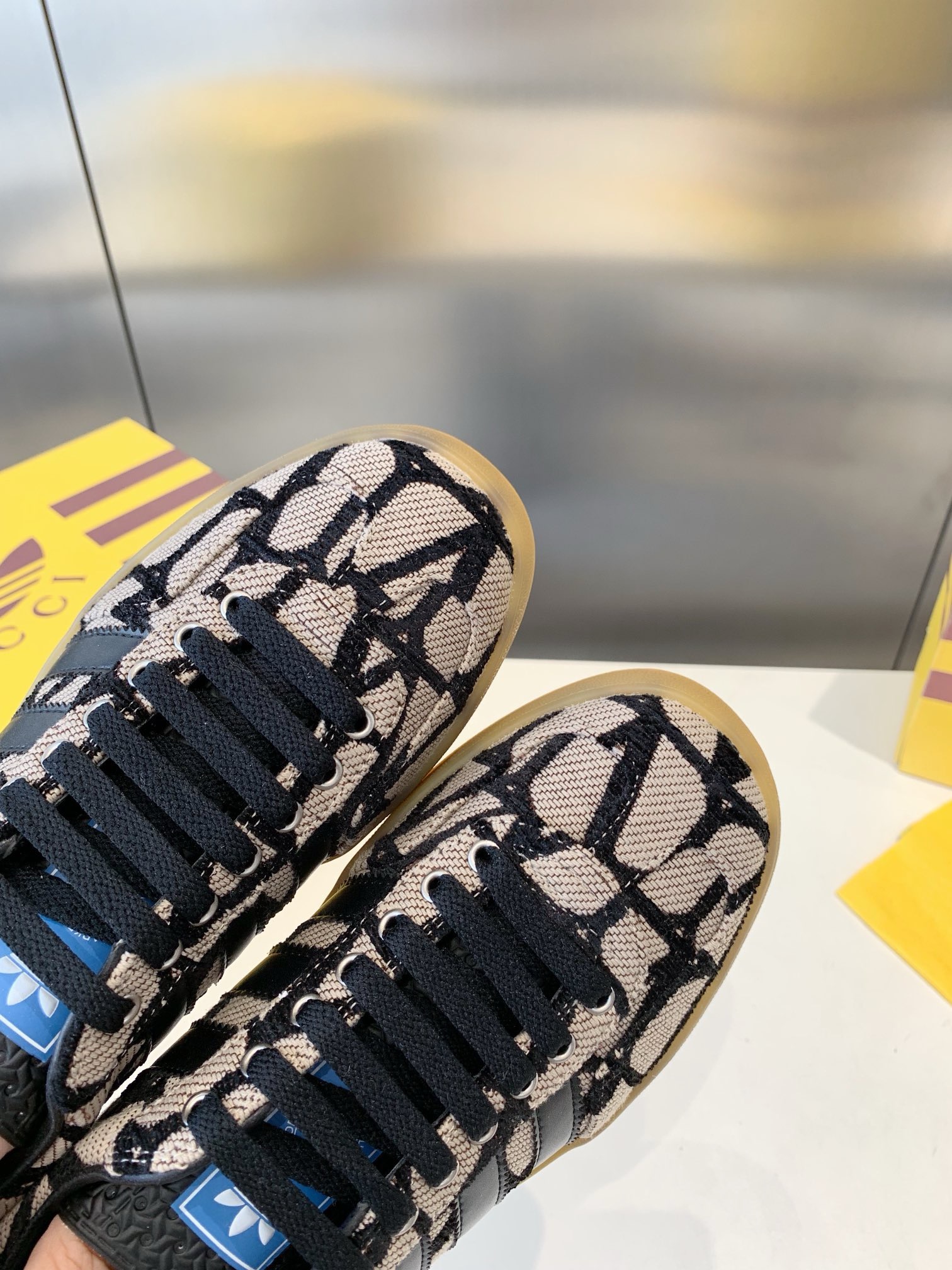 Men Women G*ucci Top Sneaker