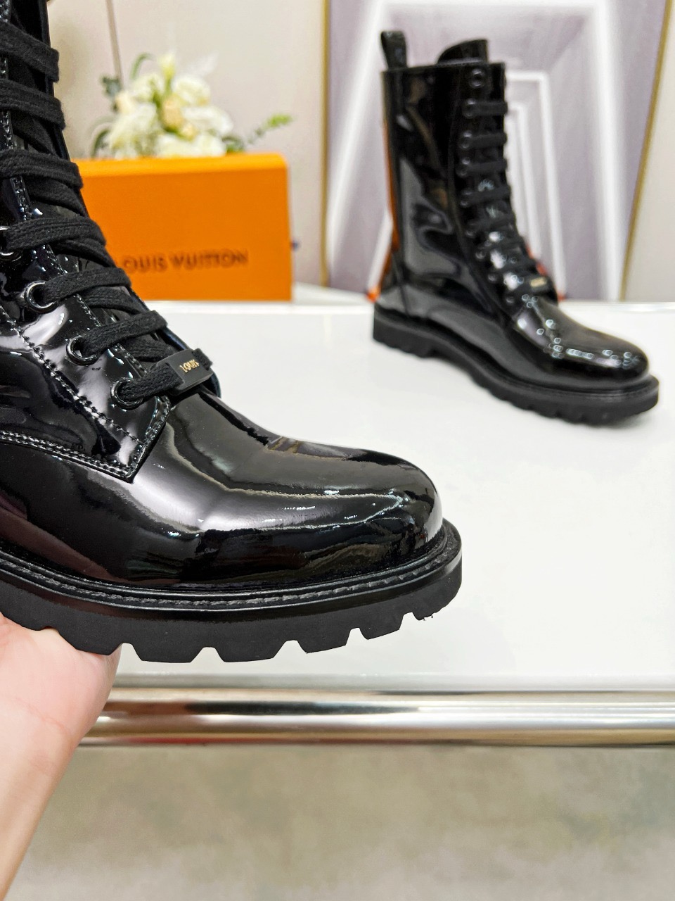 Men L*ouis V*uitton Top Sneaker