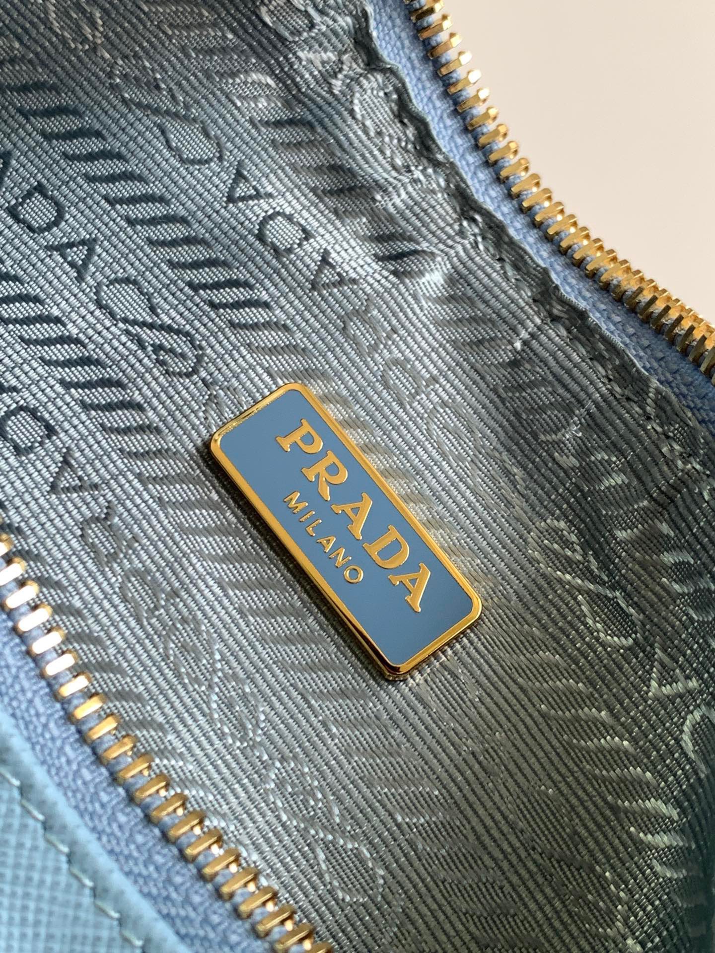 P*rada Bag Top Quality