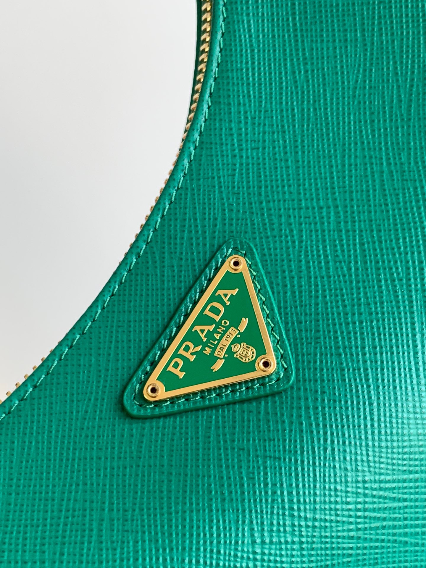 P*rada Bag Top Quality