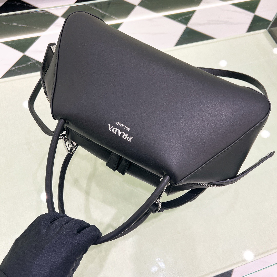 P*rada Bag Top Quality