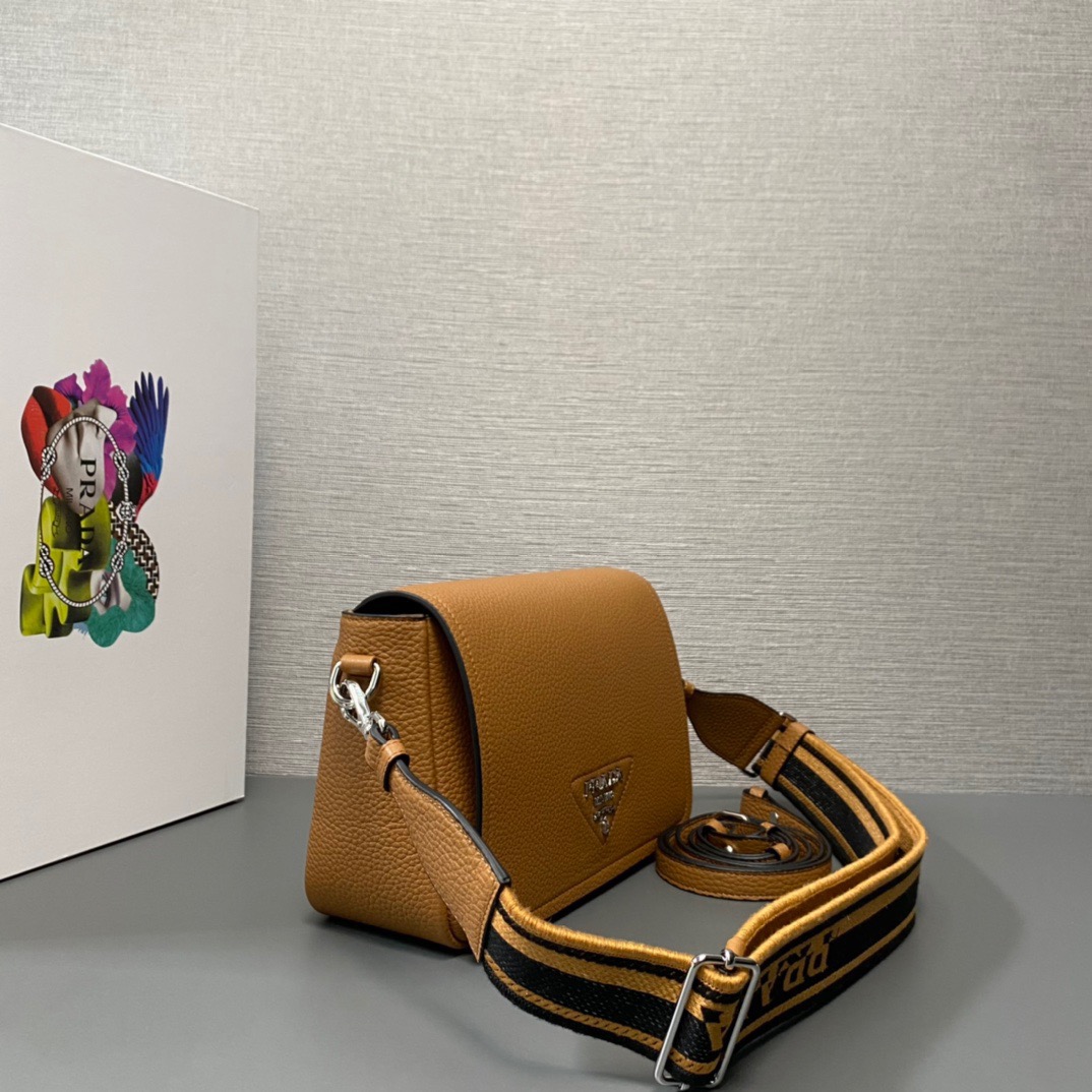 P*rada Bag Top Quality