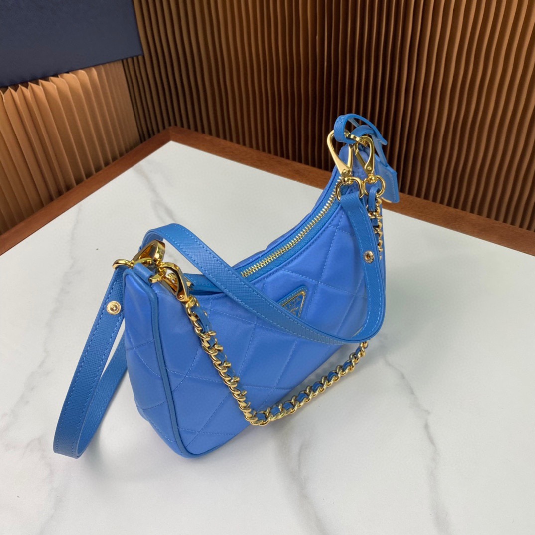 P*rada Bag Top Quality