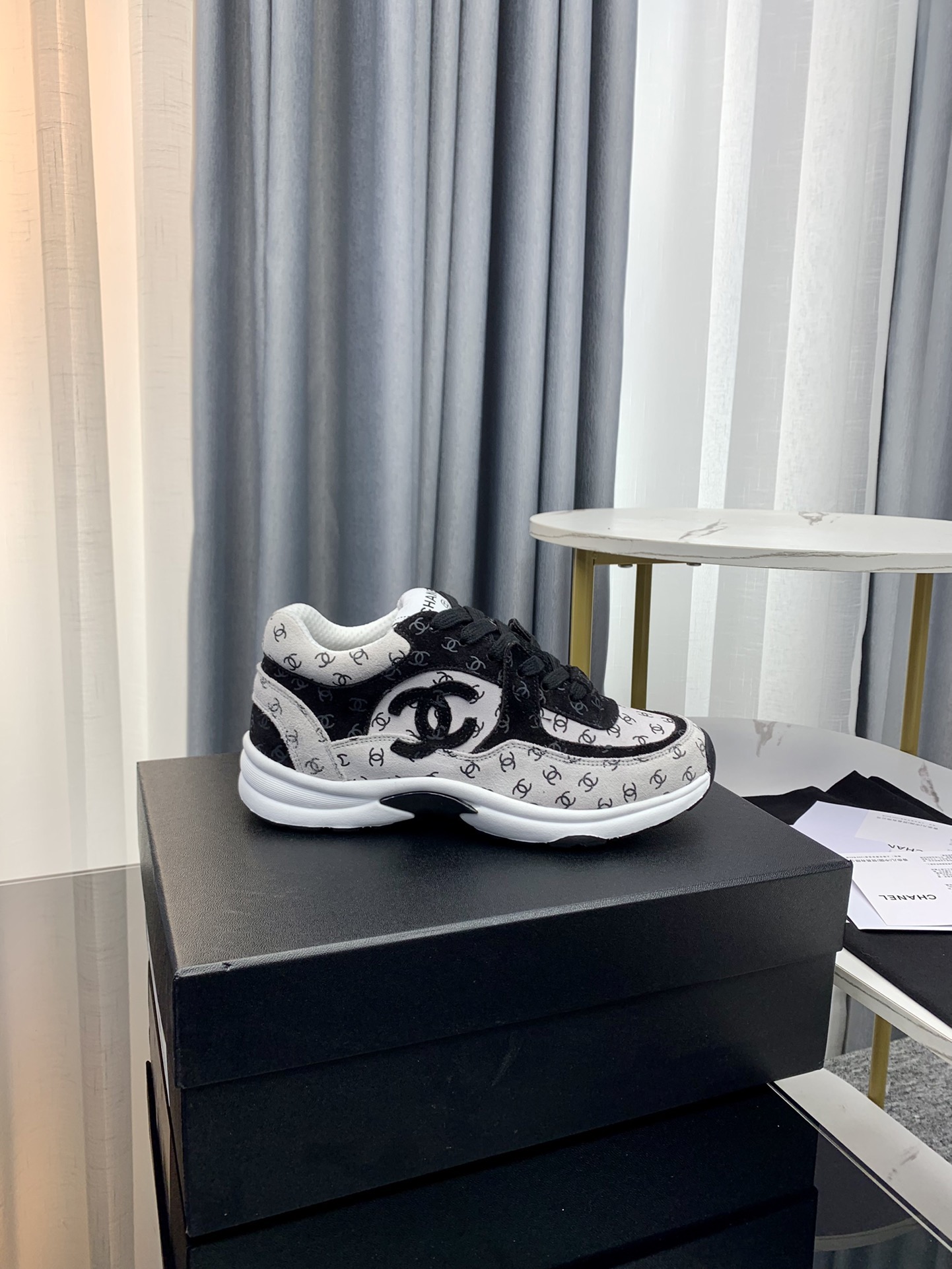 Men Women C*hanel Top Sneaker