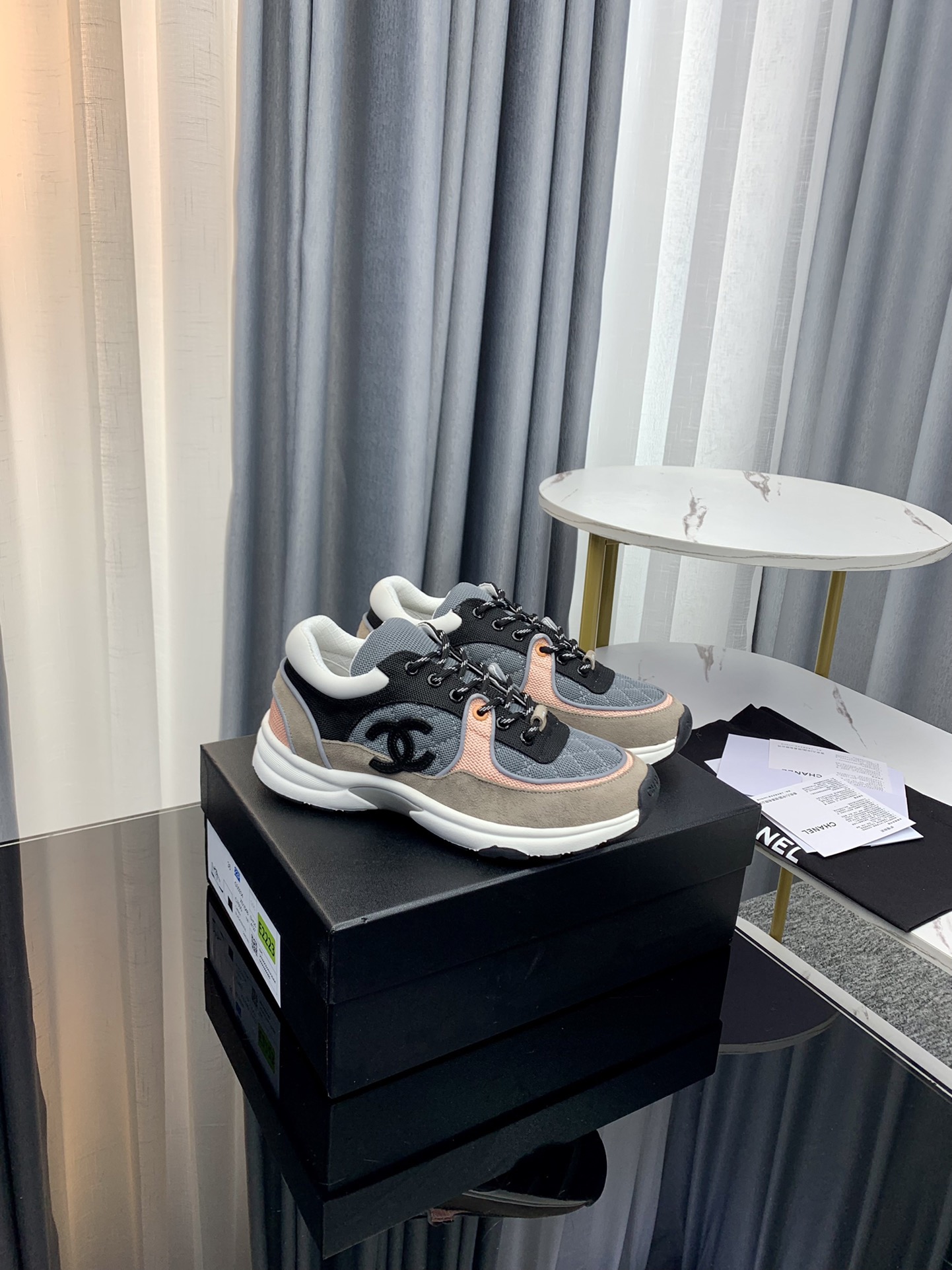 Men Women C*hanel Top Sneaker