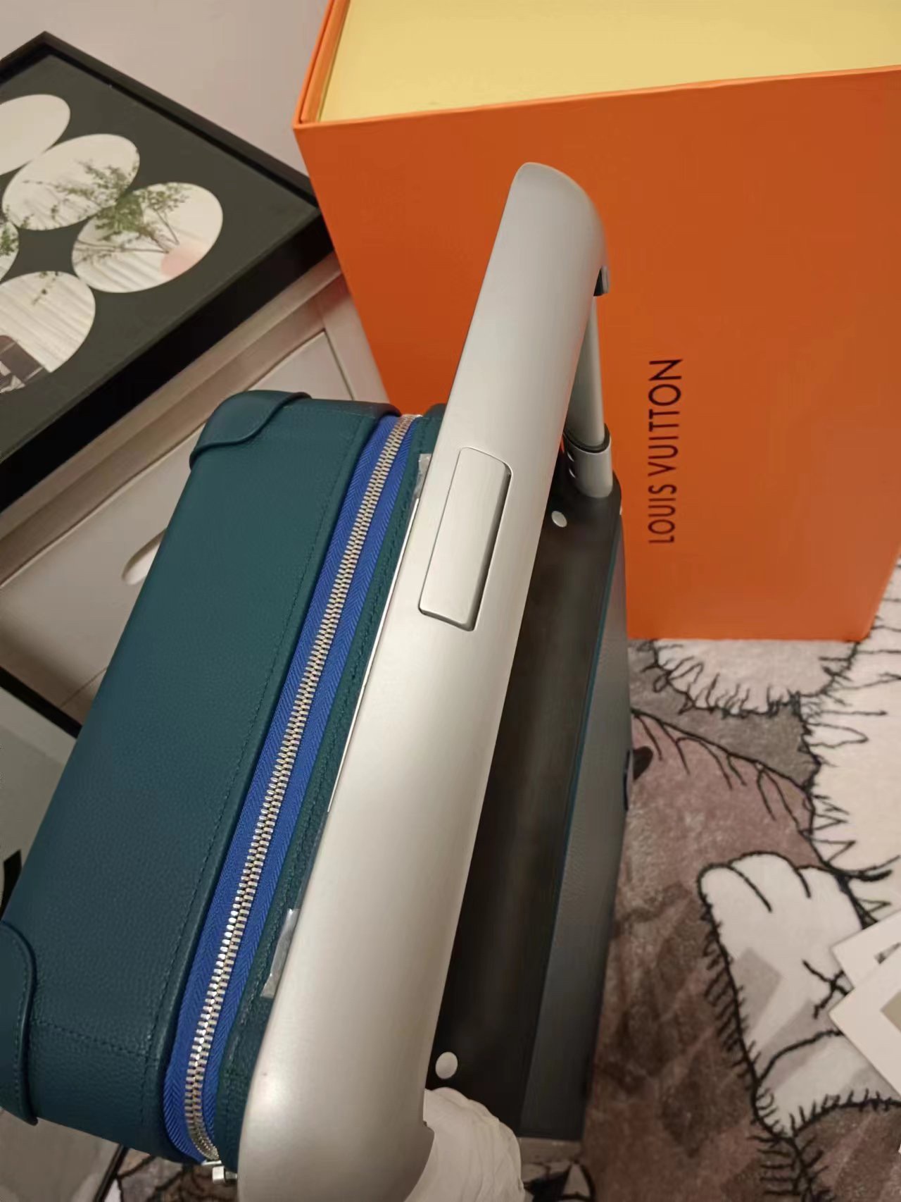 L*ouis V*uitton Luggage