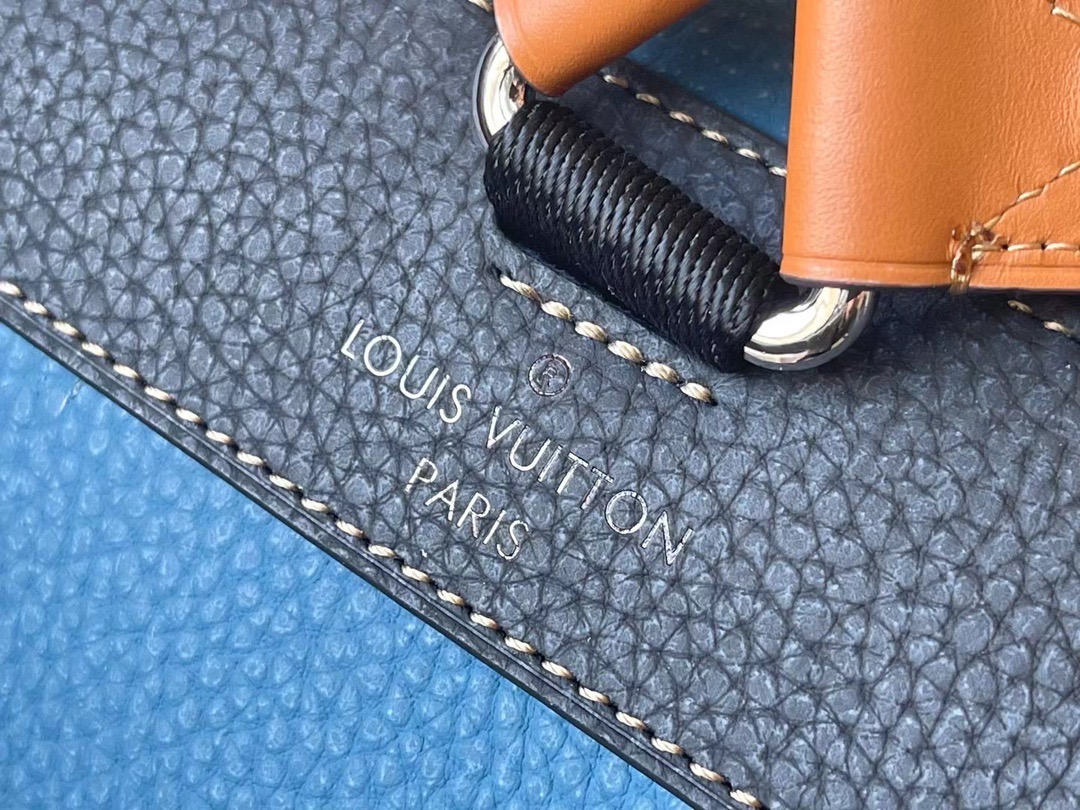 L*ouis V*uitton Top Bag