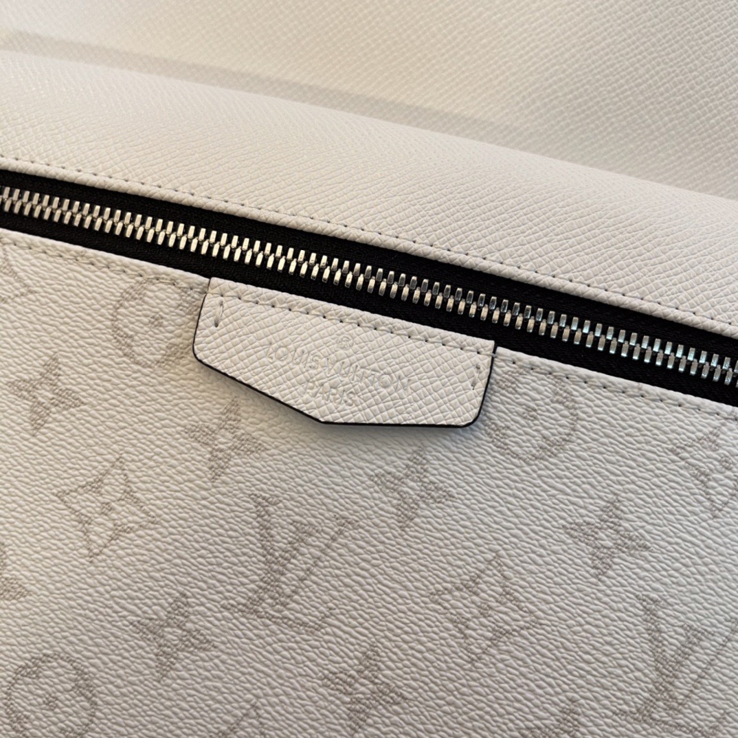 L*ouis V*uitton Top Bag