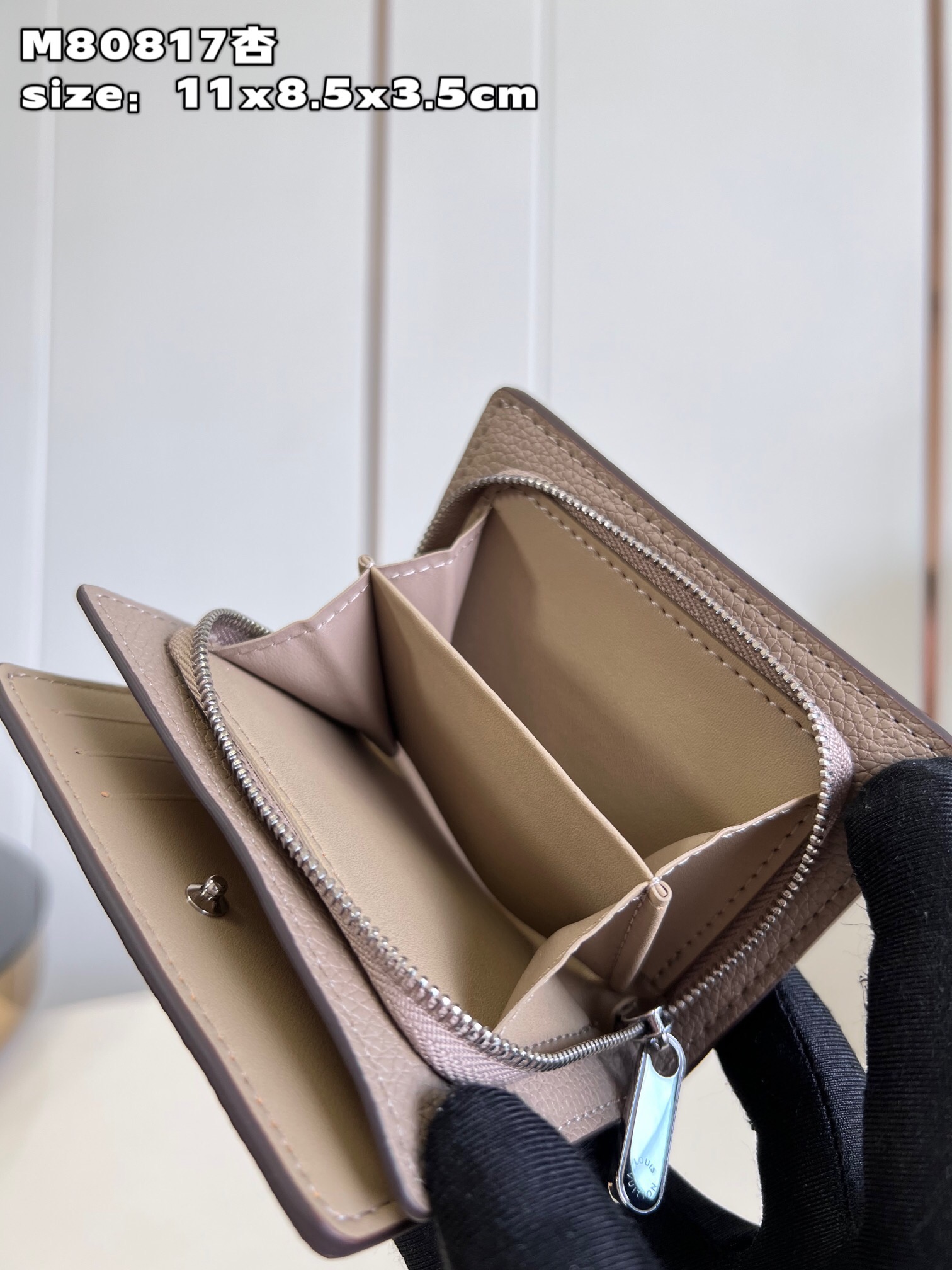 L*ouis V*uitton Top Bag