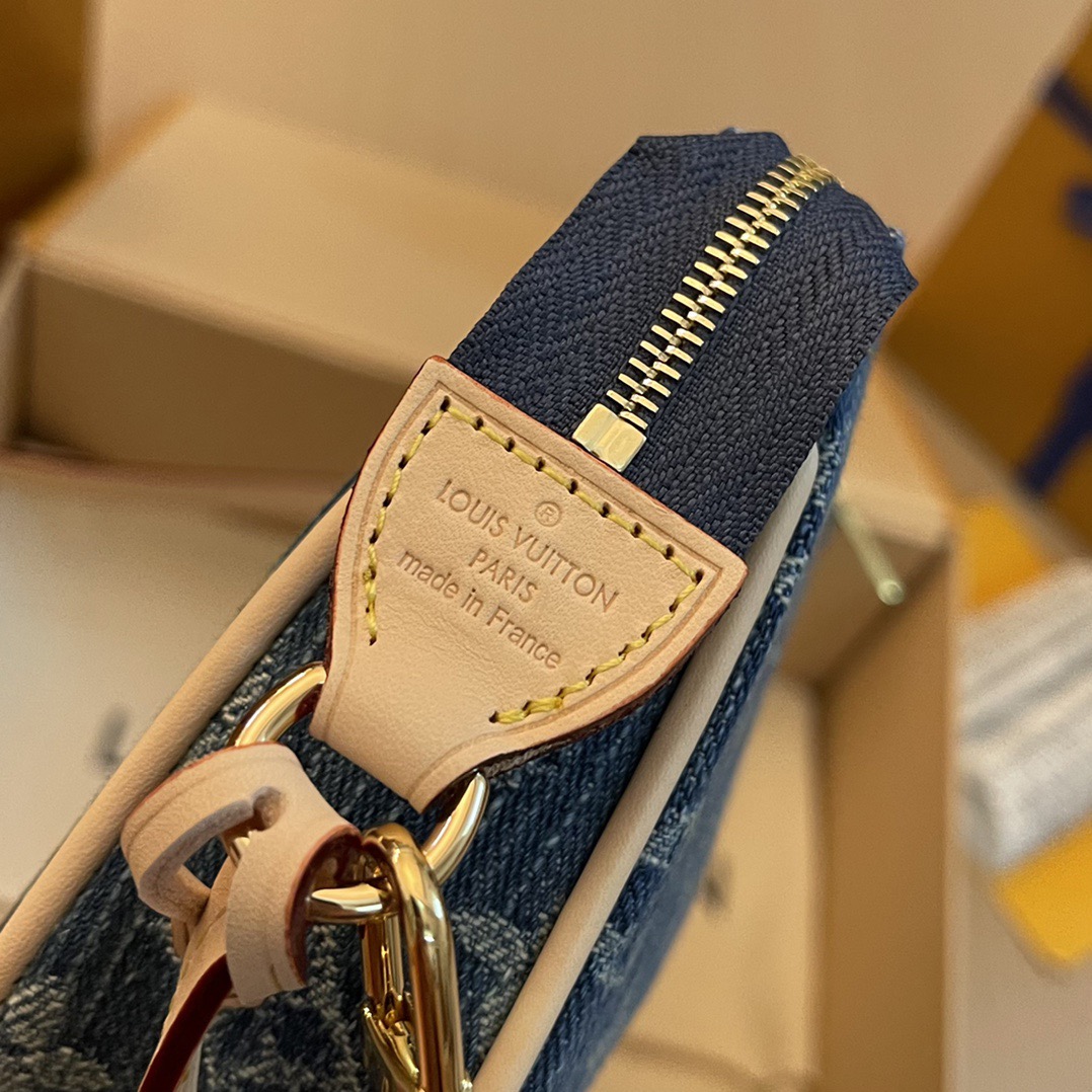 L*ouis V*uitton Top Bag