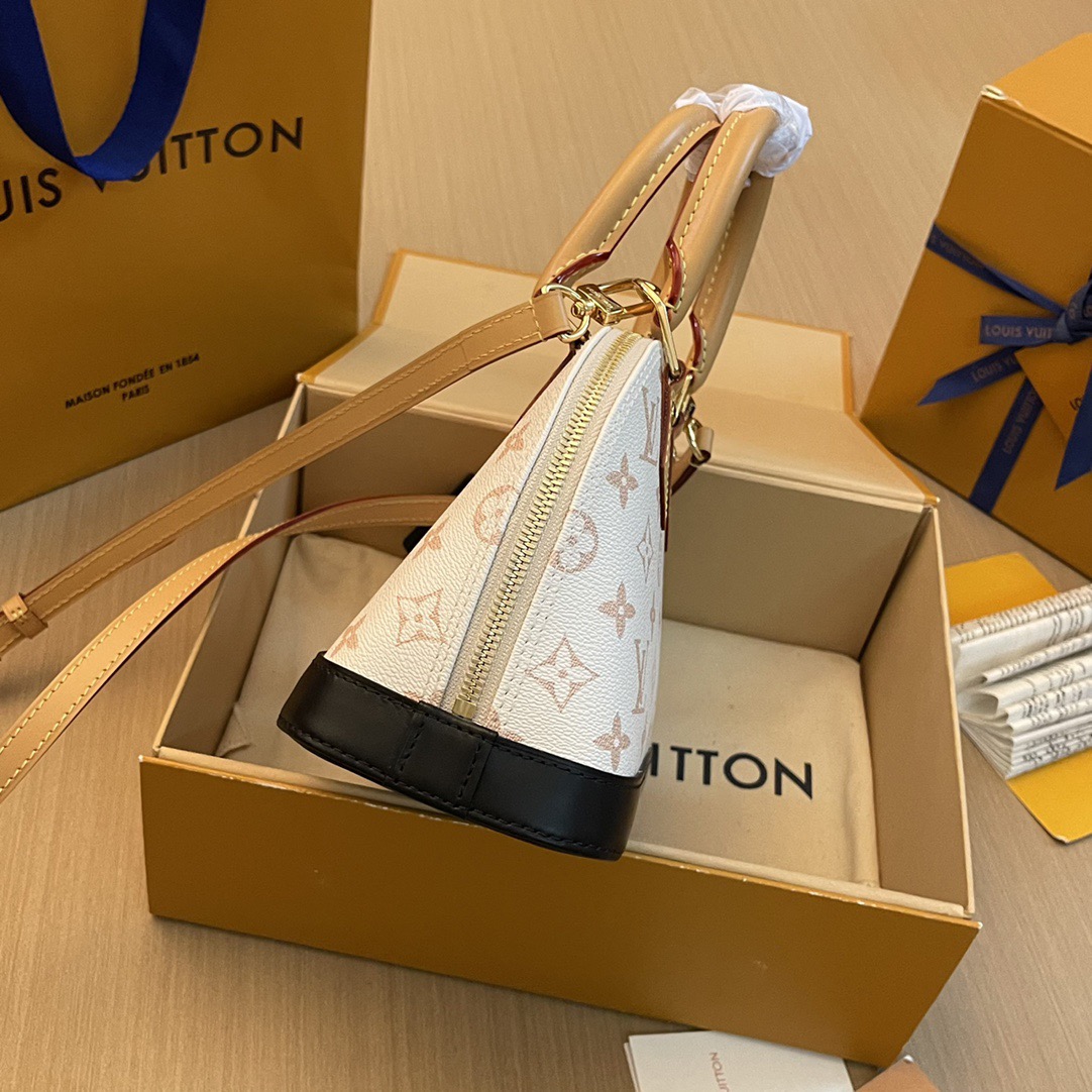 L*ouis V*uitton Top Bag