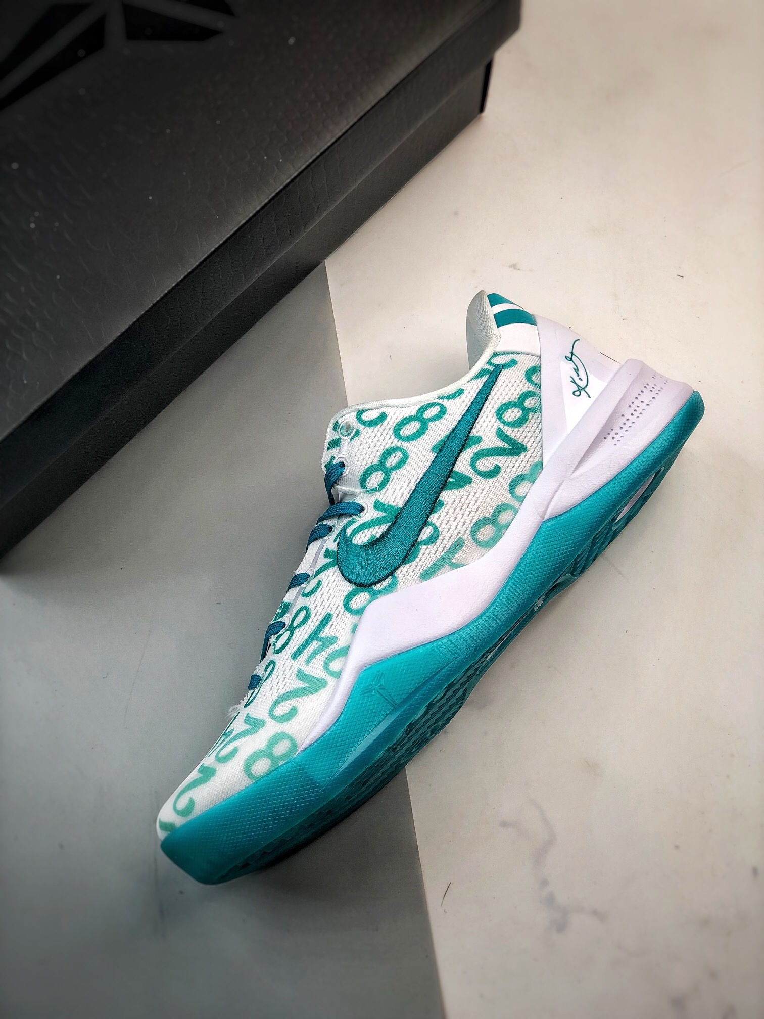 Great quality NIKE Kobe 8