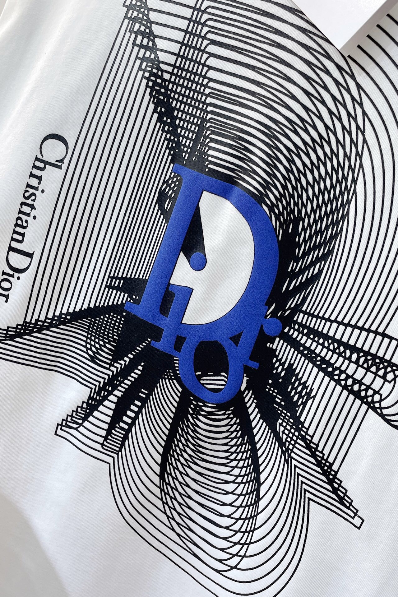 Men T-shirt Top Quality