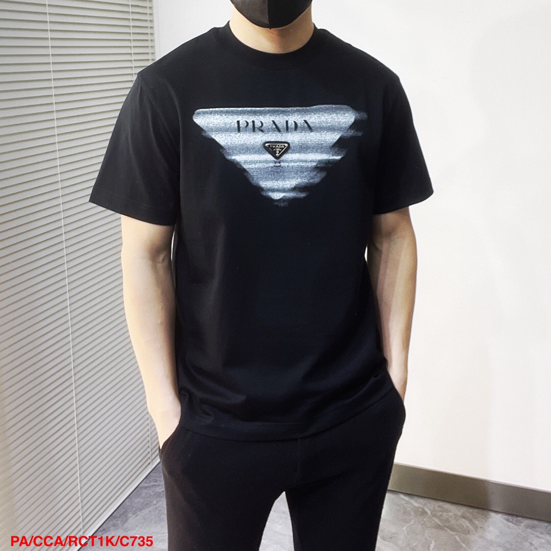 Men T-shirt Top Quality