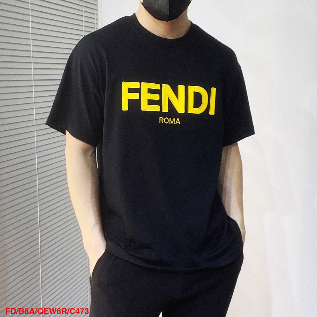 Men T-shirt Top Quality