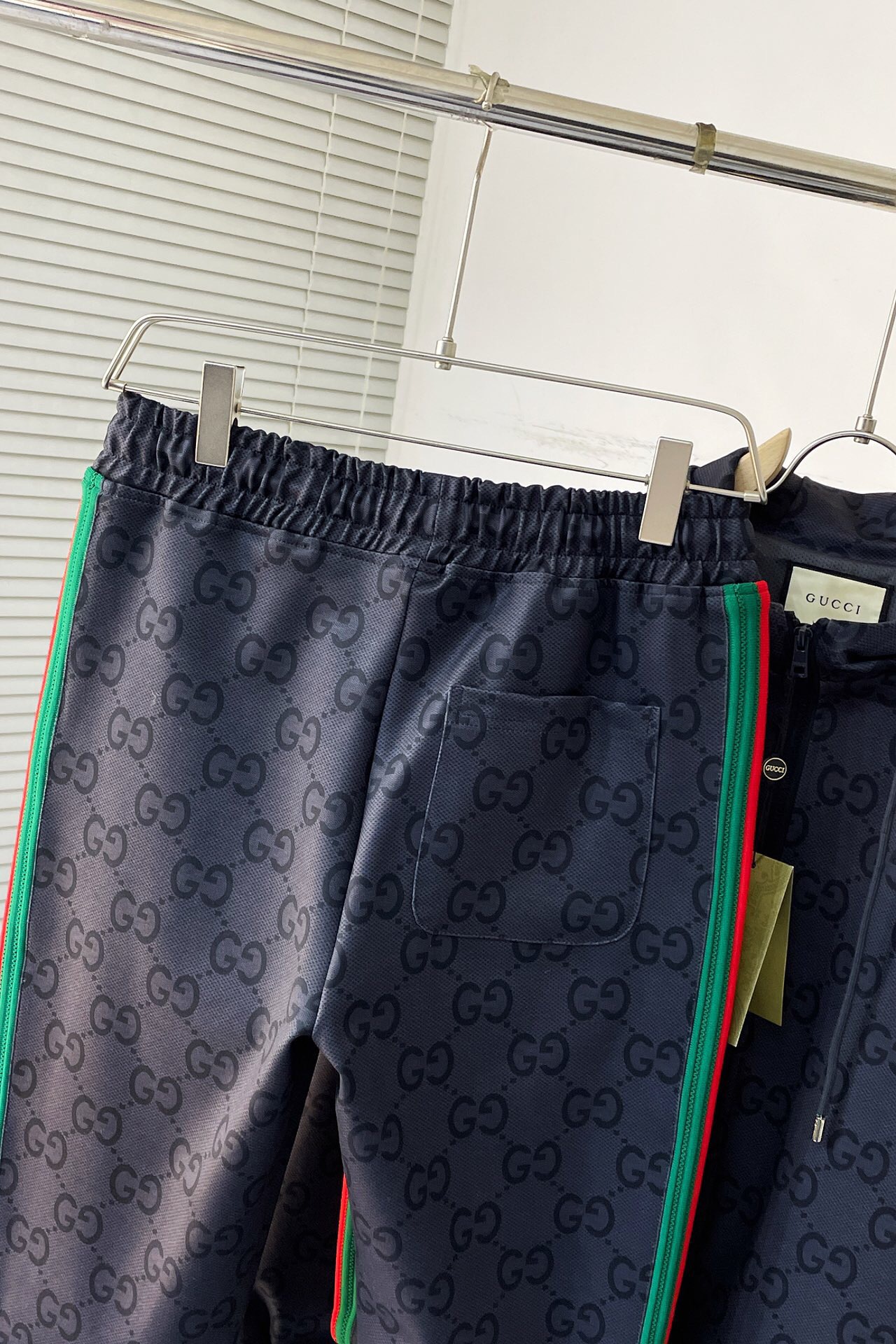 Men suits Top Quality