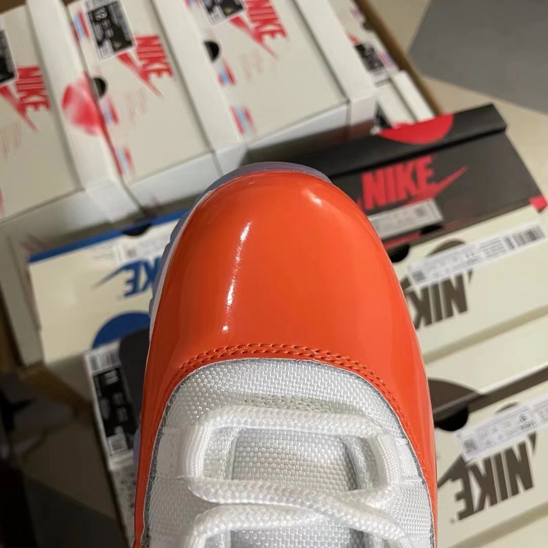 NIKE Air Jordan 11（）